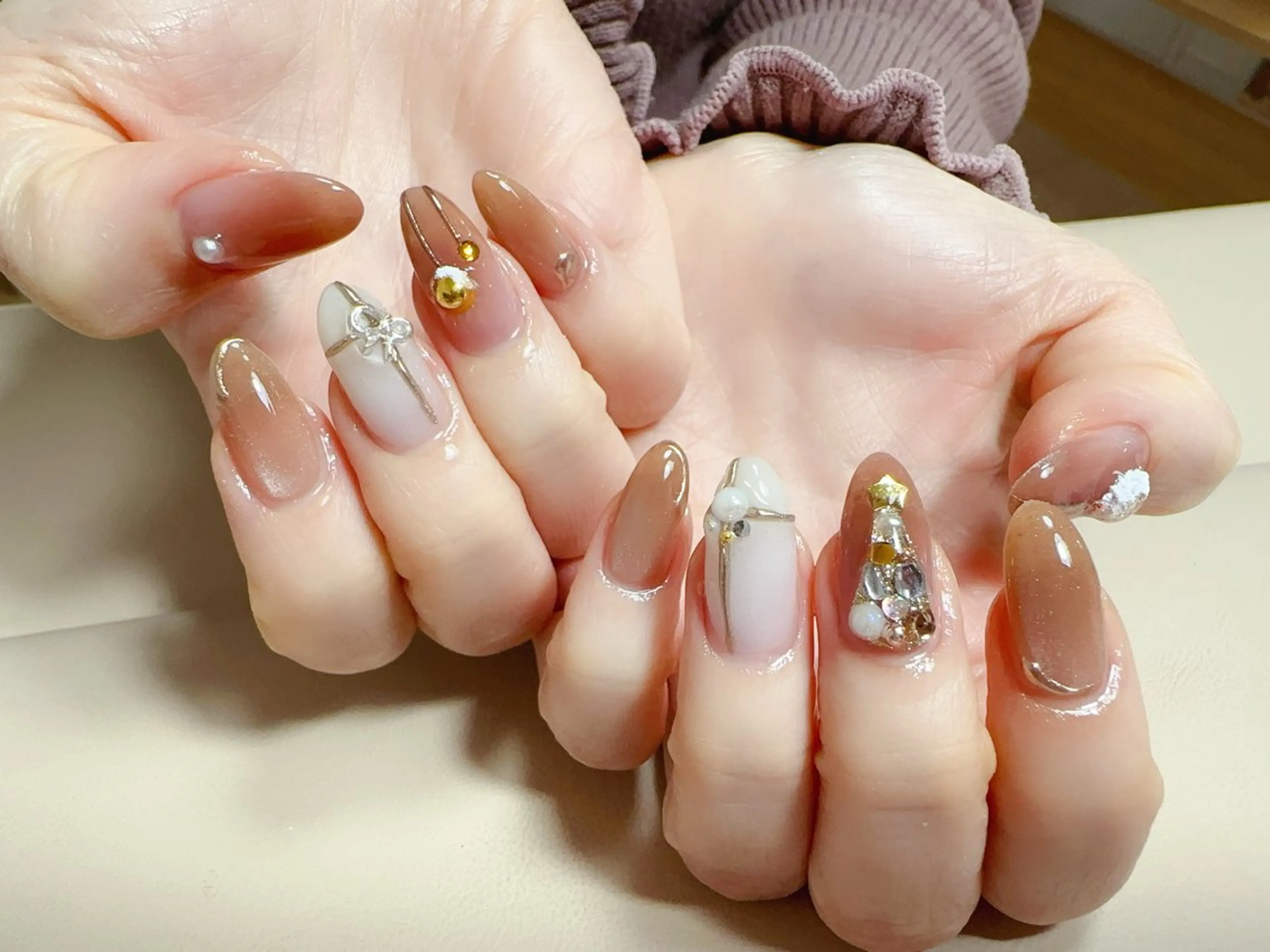 ネイル ハンドネイル NAIL CIRCLESのネイルデザイン