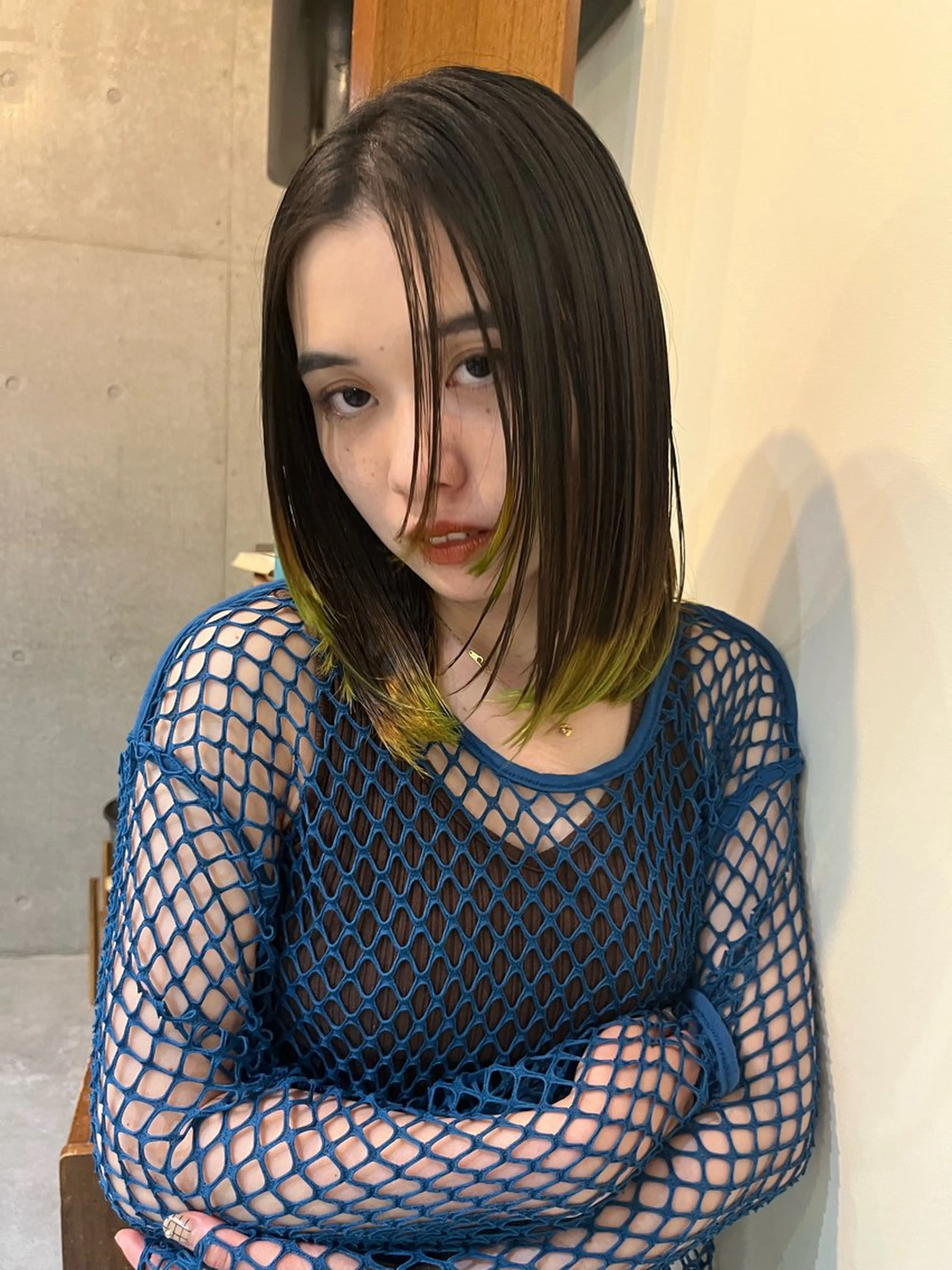 ミディアム レイヤーカット\ウル フ　chinatsuのヘアスタイル