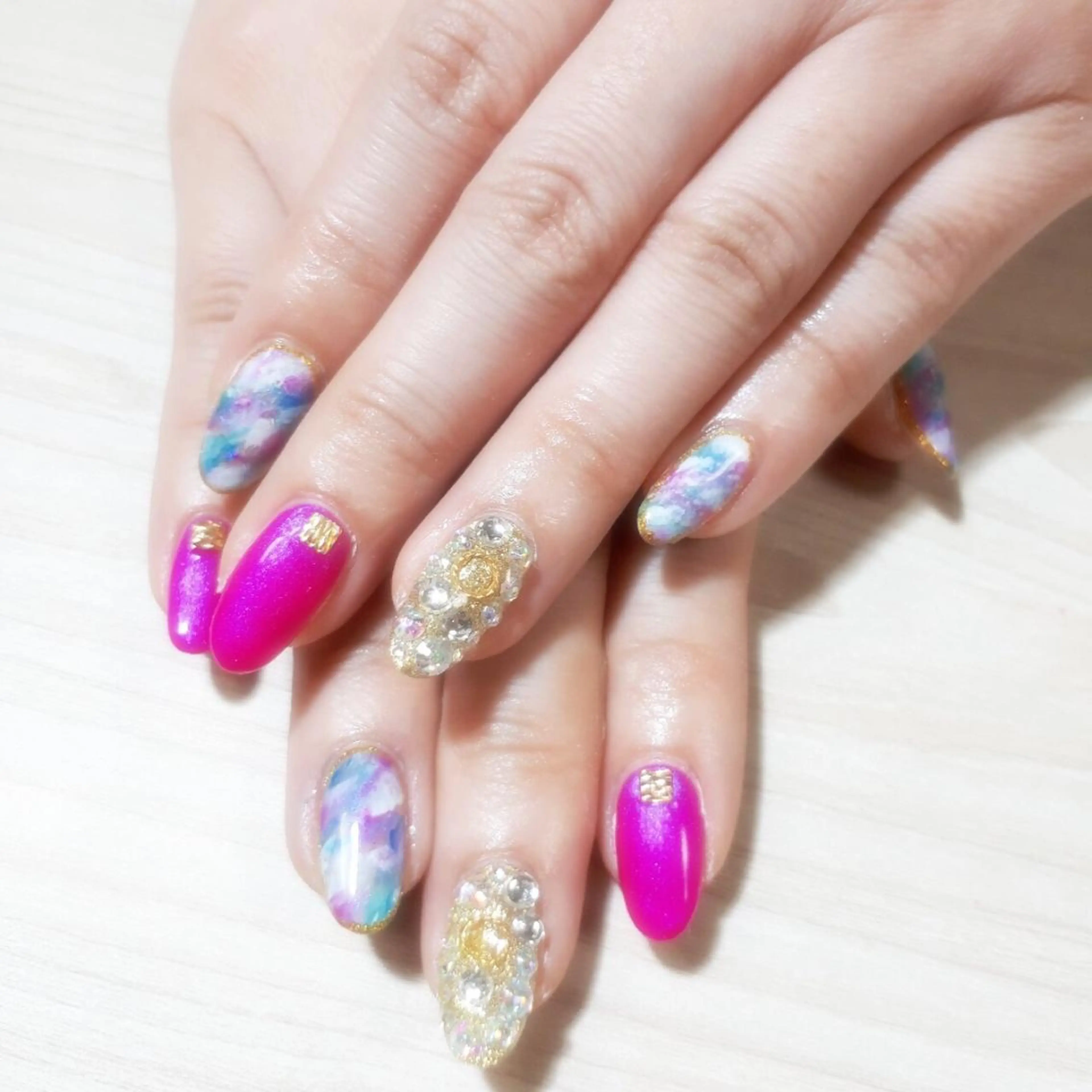 セミロング ネイル 安藤 Charlotteのネイルデザイン