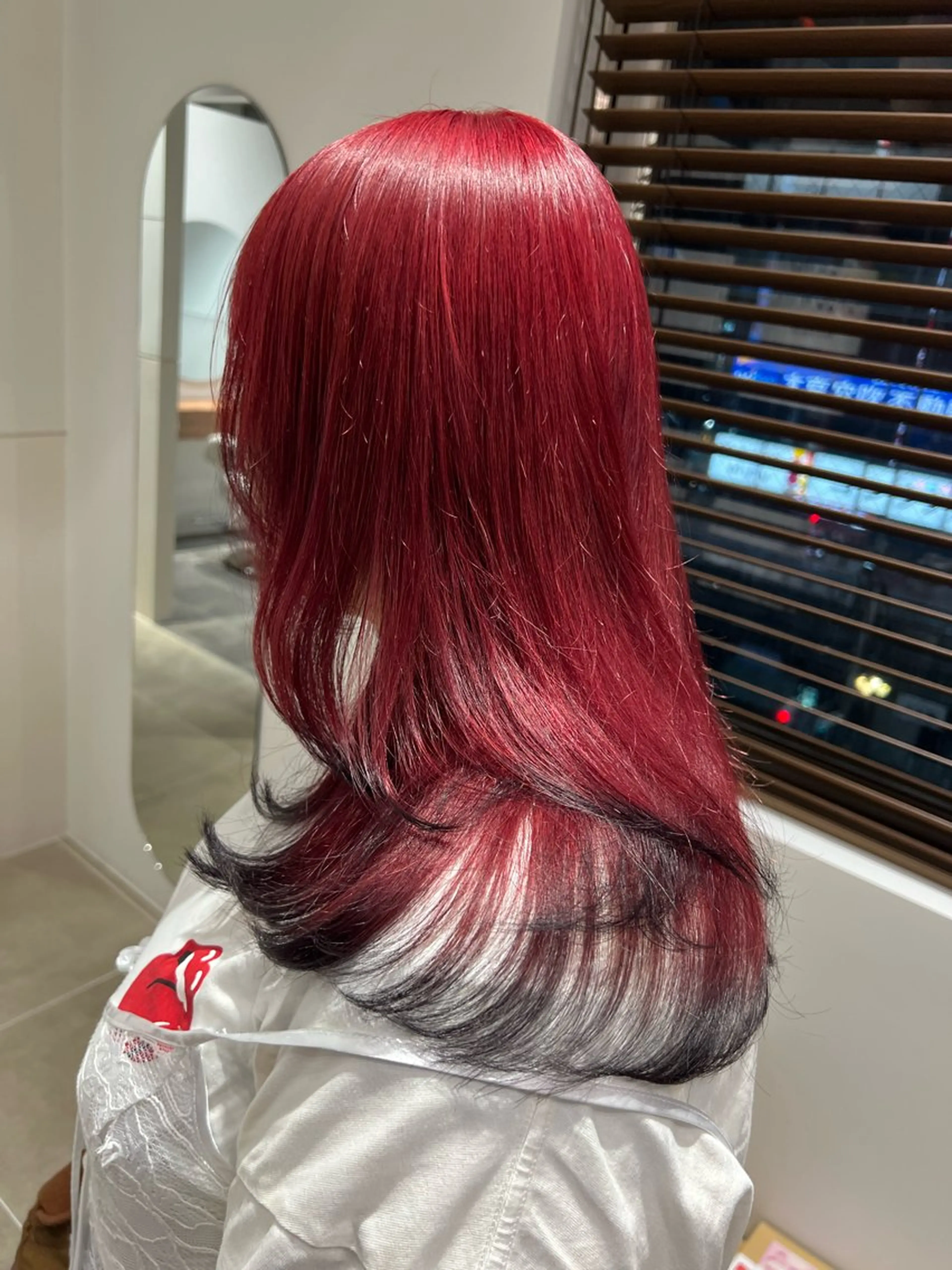セミロング カラー レッドカラー ヘアカラー トリートメント オタク特化美容師💟 チバコナツのヘアスタイル