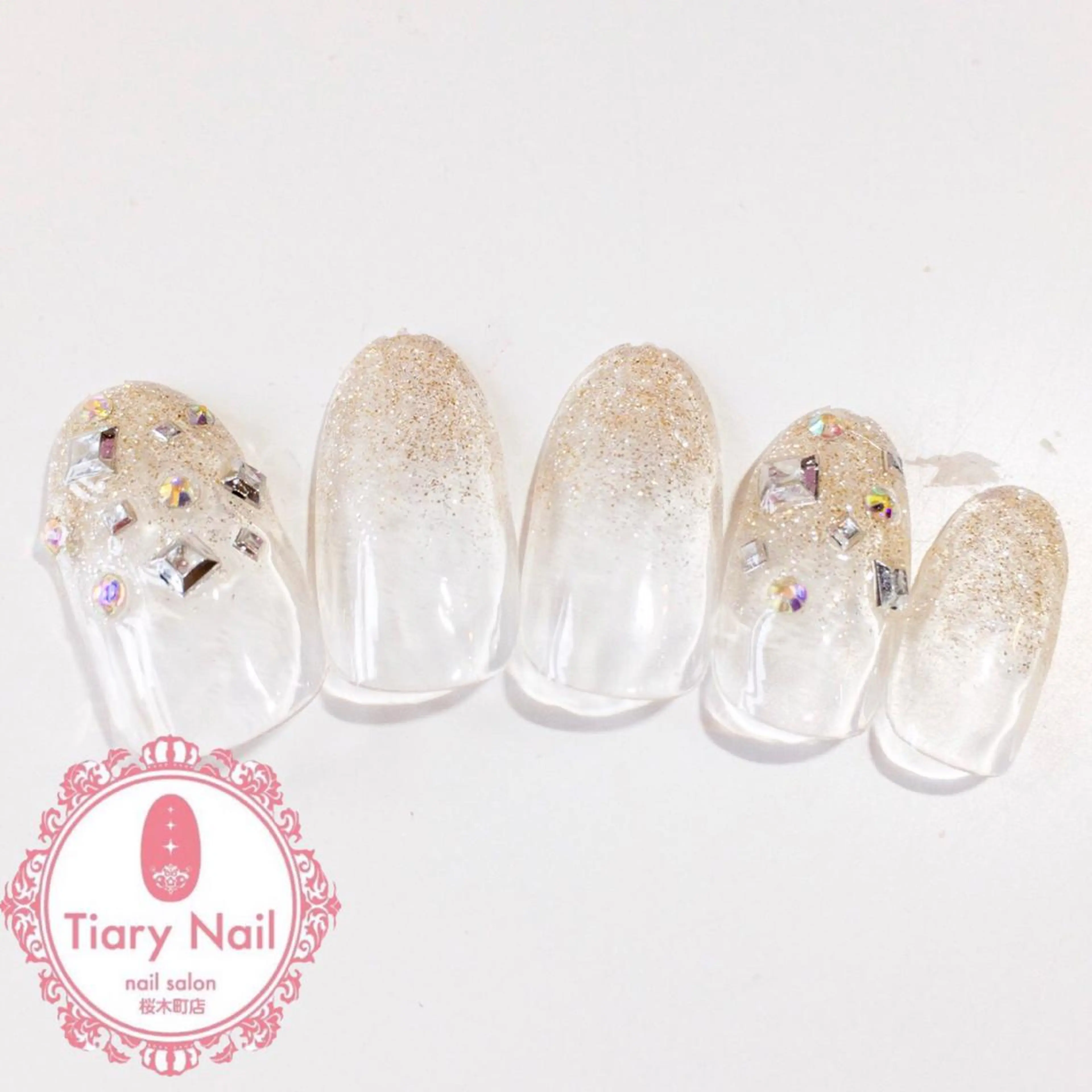ネイル tiarynail K K🐼のネイルデザイン