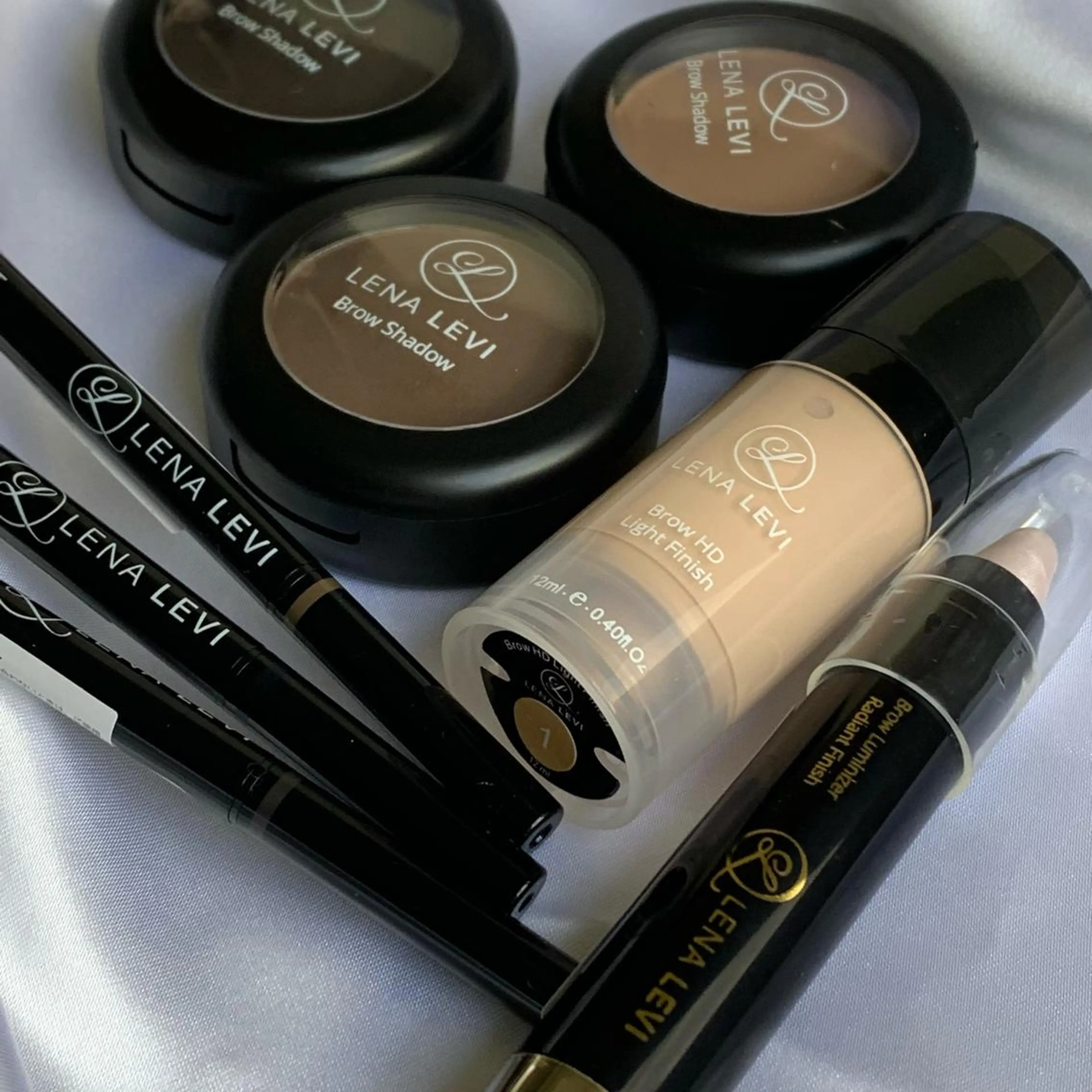 人気メニュー💙フルメイク/ヘアメイクアップアーティストが施術します💛の写真