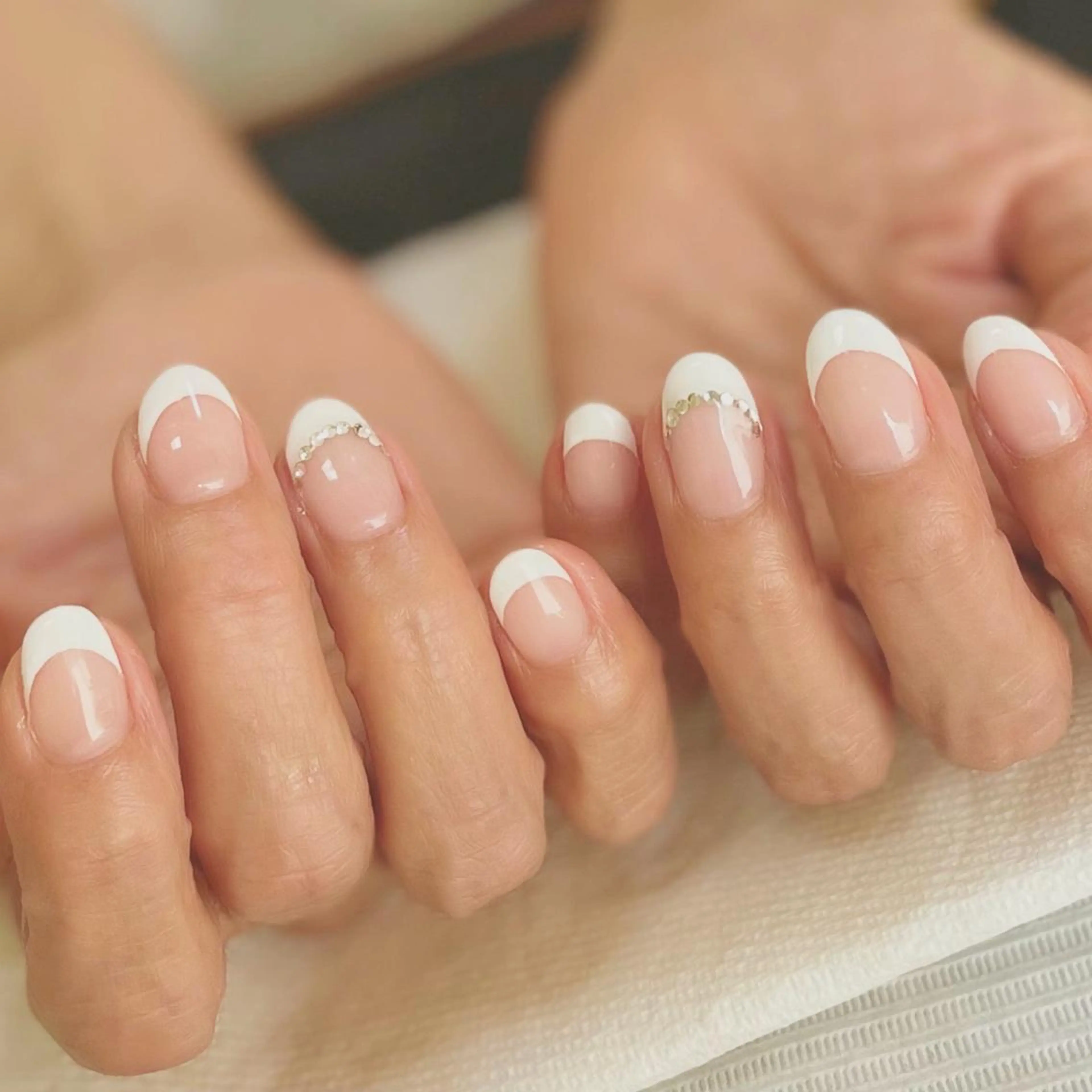 ネイル フレンチネイル KOMINE TOMOKOのネイルデザイン