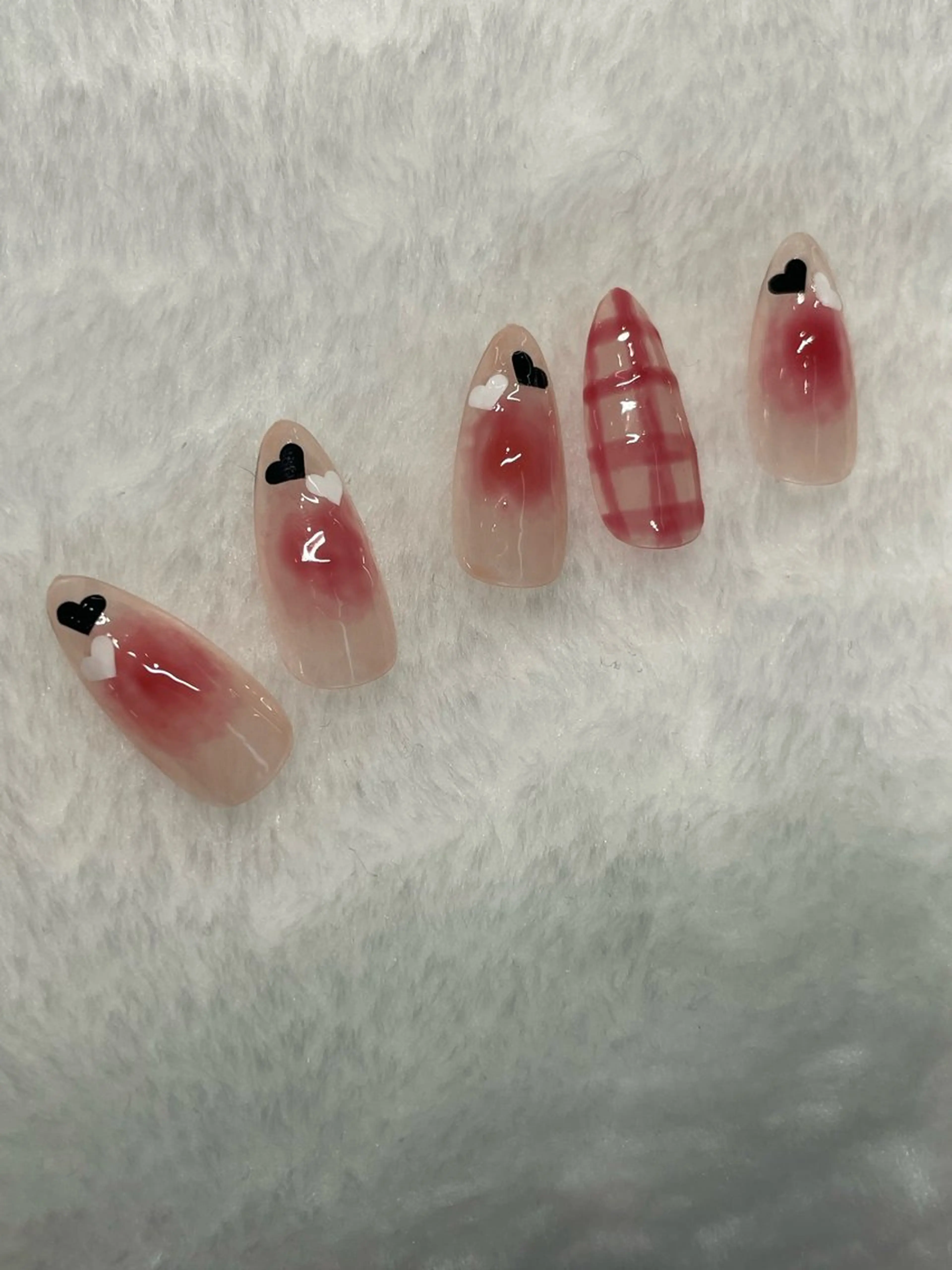 ネイル チークネイル シンプルネイル I-nail Moeのネイルデザイン