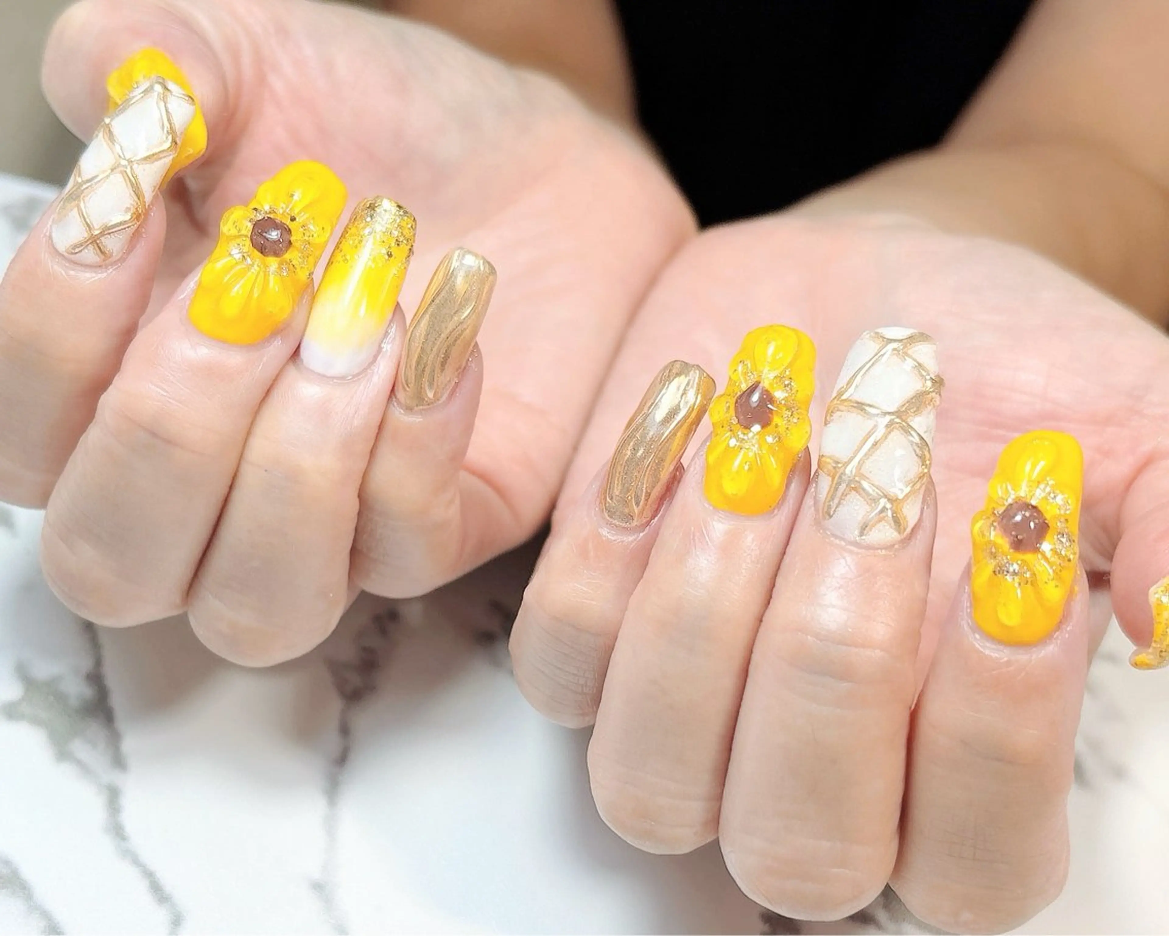 ネイル ハンドネイル mi hoのネイルデザイン