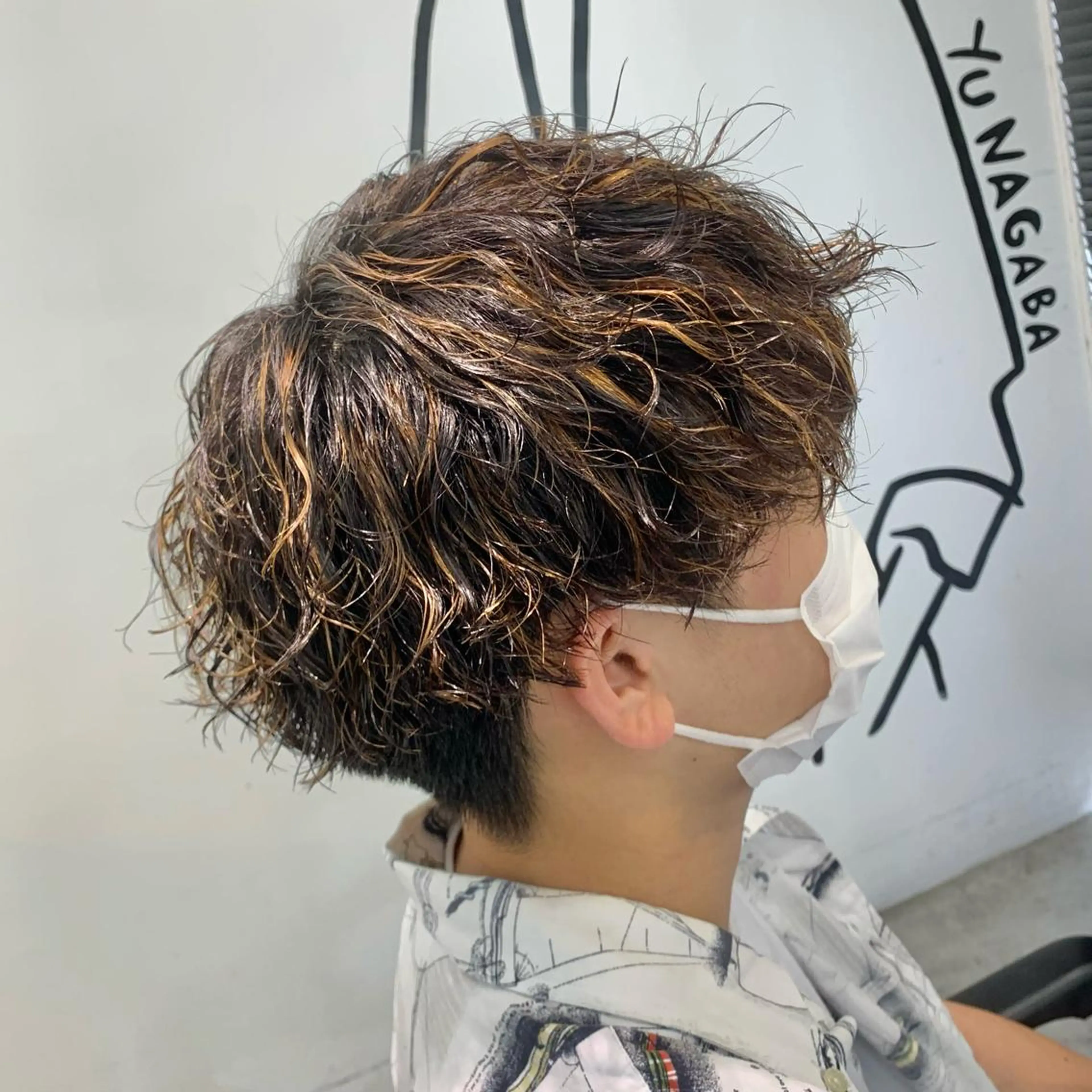 ショート カラー パーマ メンズ メンズハイライト ハイライトカラー ハイライト カット ヘアカラー パーマ メンズ特化美容師/ 藤戸 椋のヘアスタイル