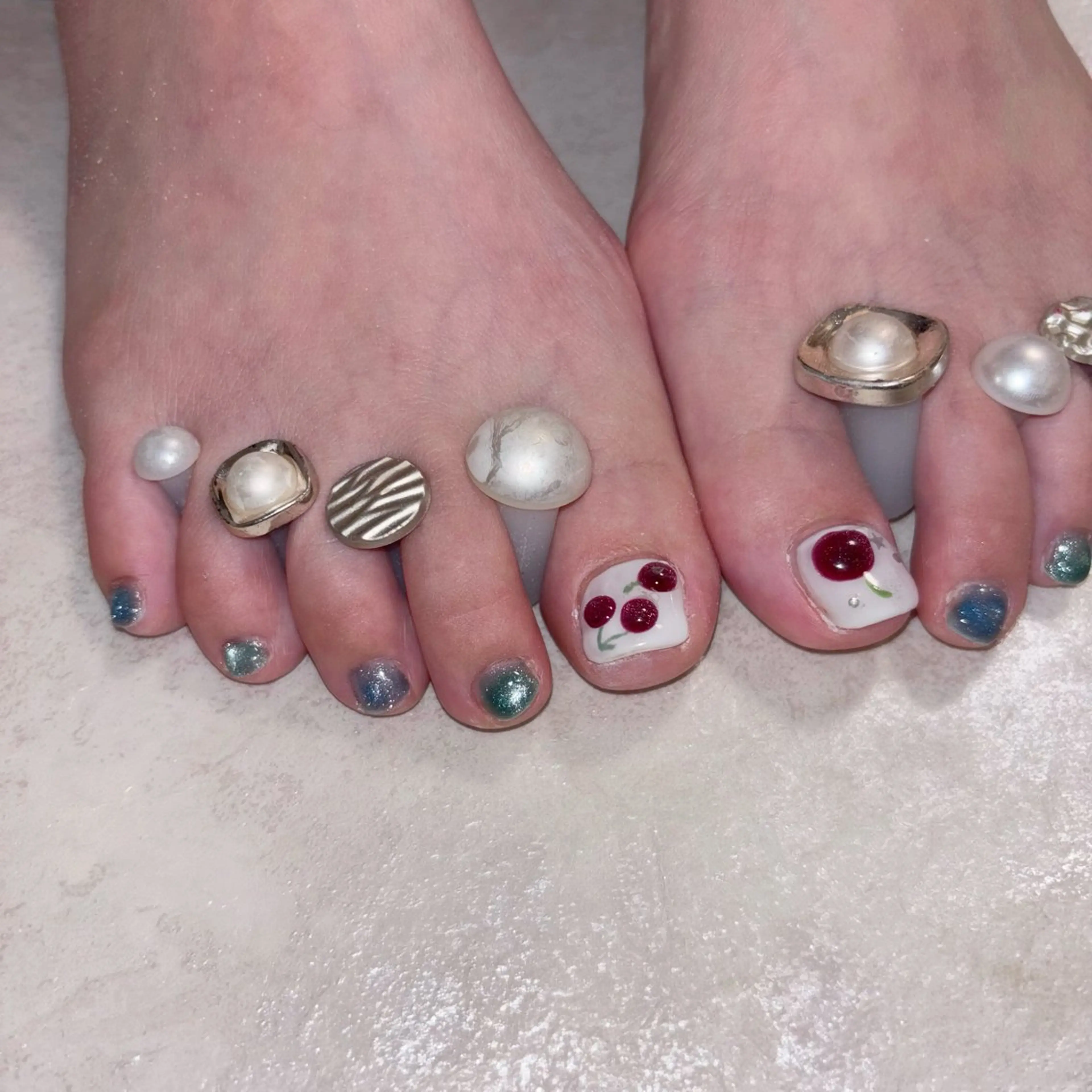 ネイル mimi 高石桃朱のネイルデザイン