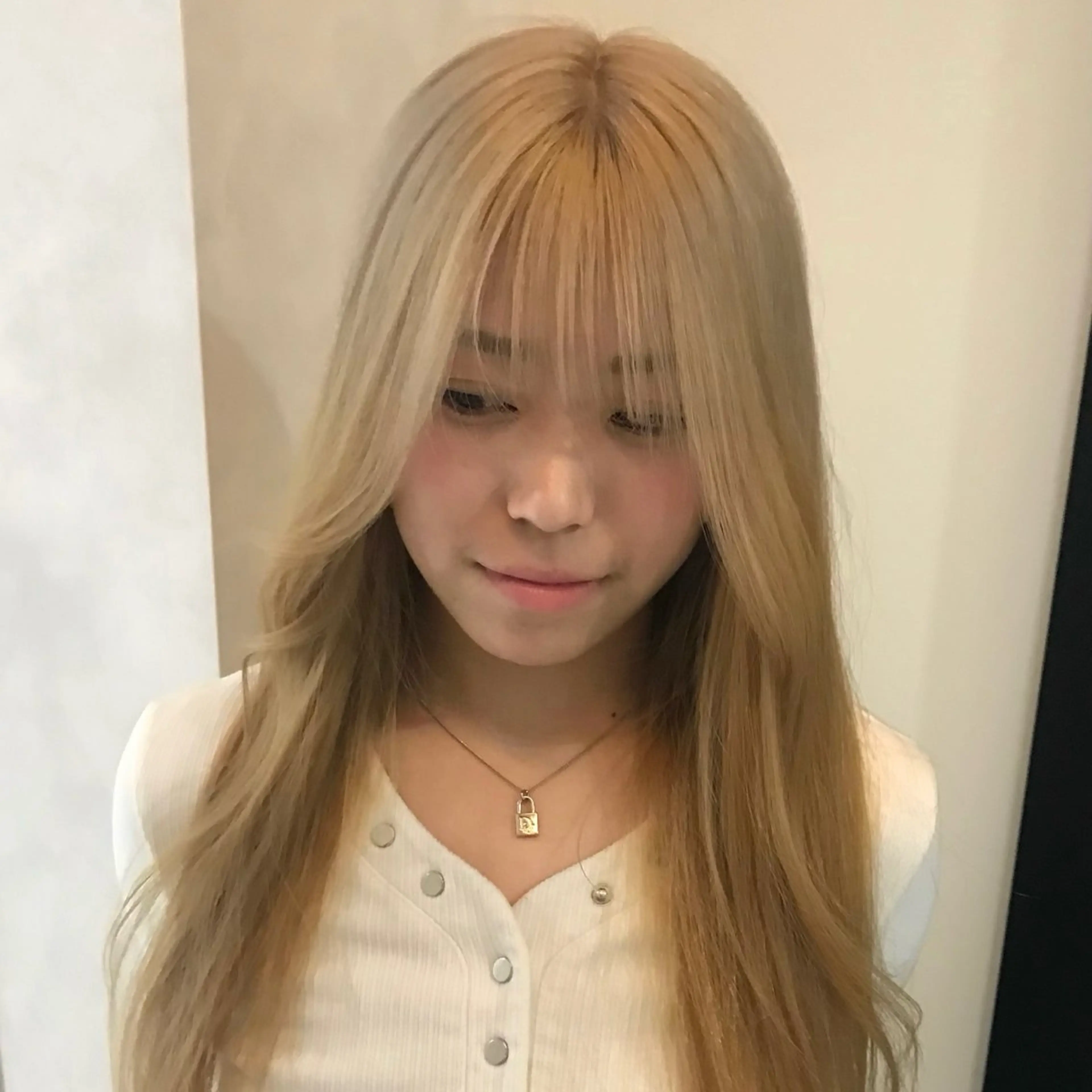 カラー ヘアカラー Kaho 心斎橋カラーモデルのヘアスタイル