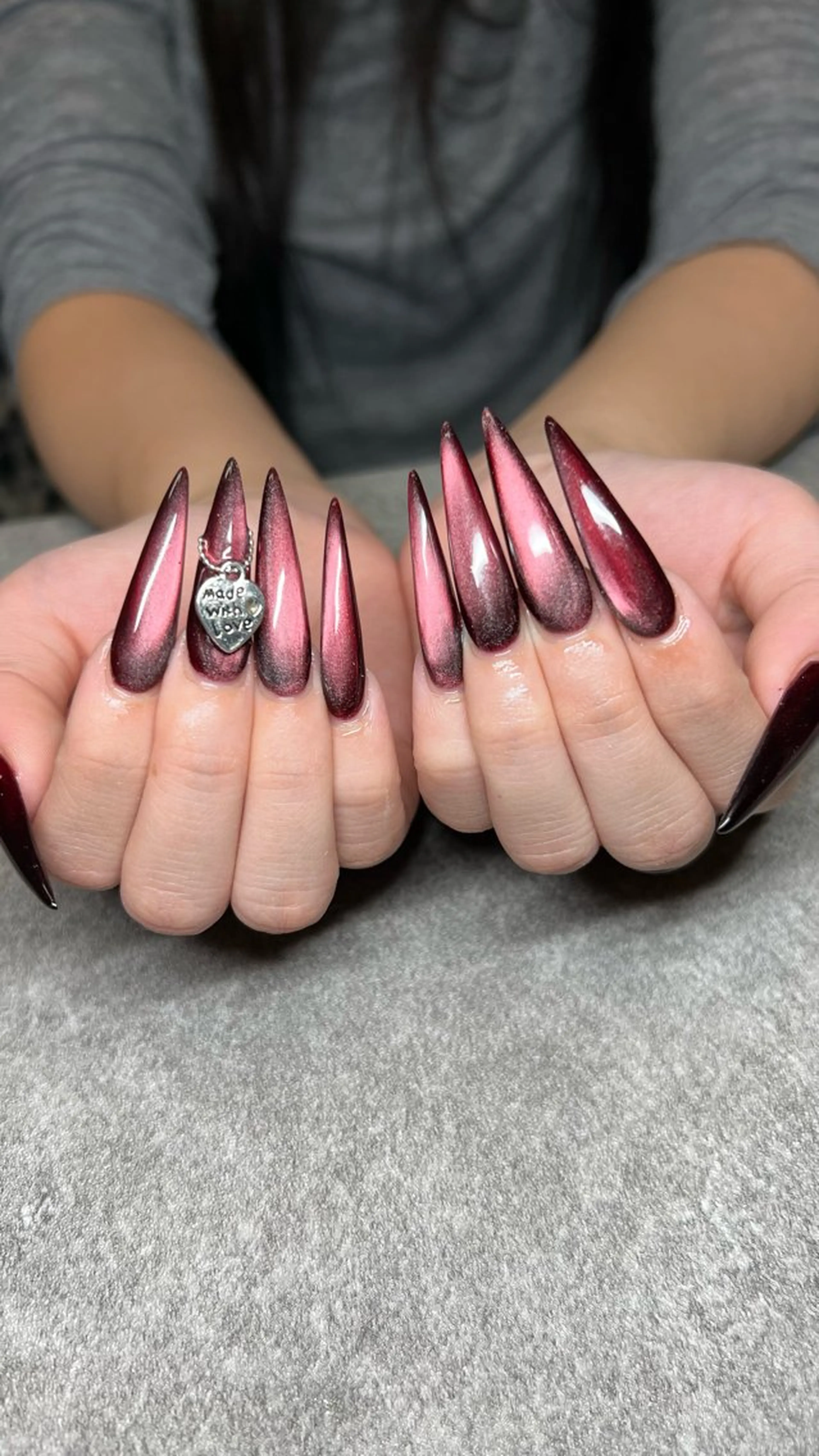 ネイル 𝐧𝐚𝐢𝐥 𝐌𝐢𝐖𝐢𝐢のネイルデザイン