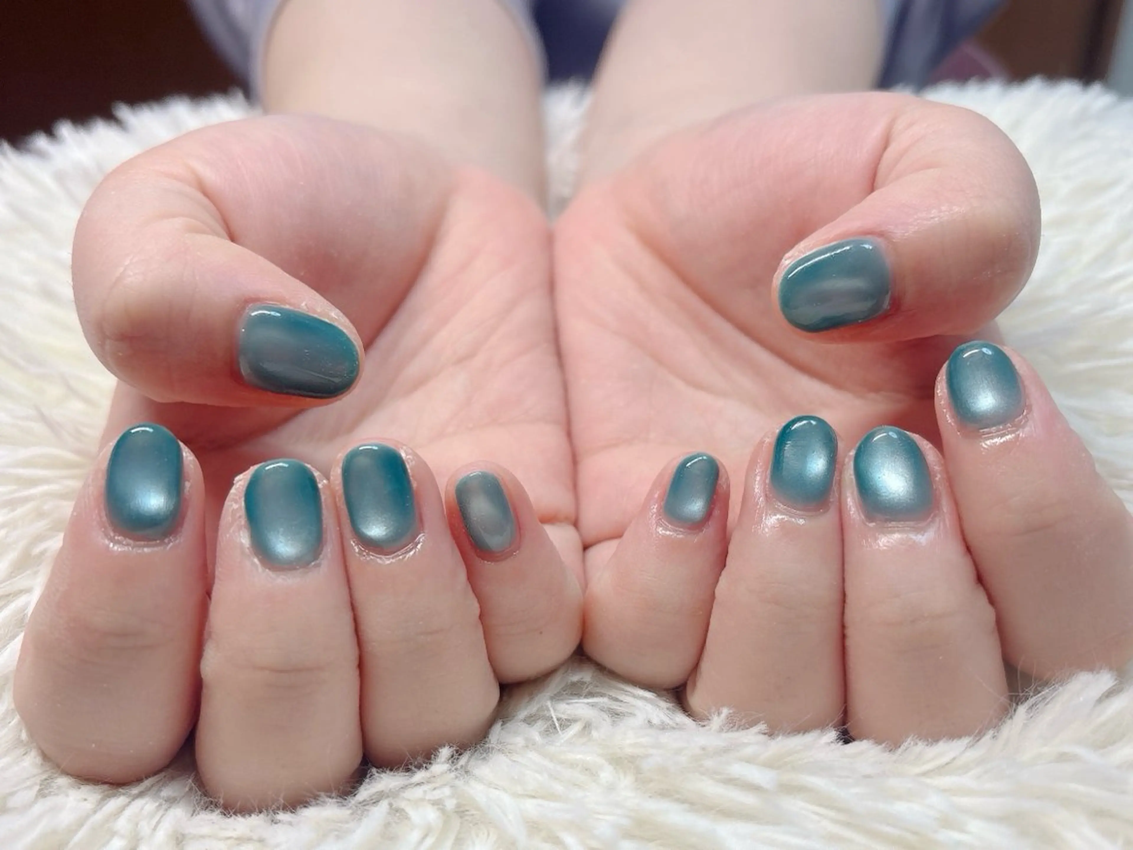 ネイル ハンドネイル パッチリオメメ Lianaのネイルデザイン