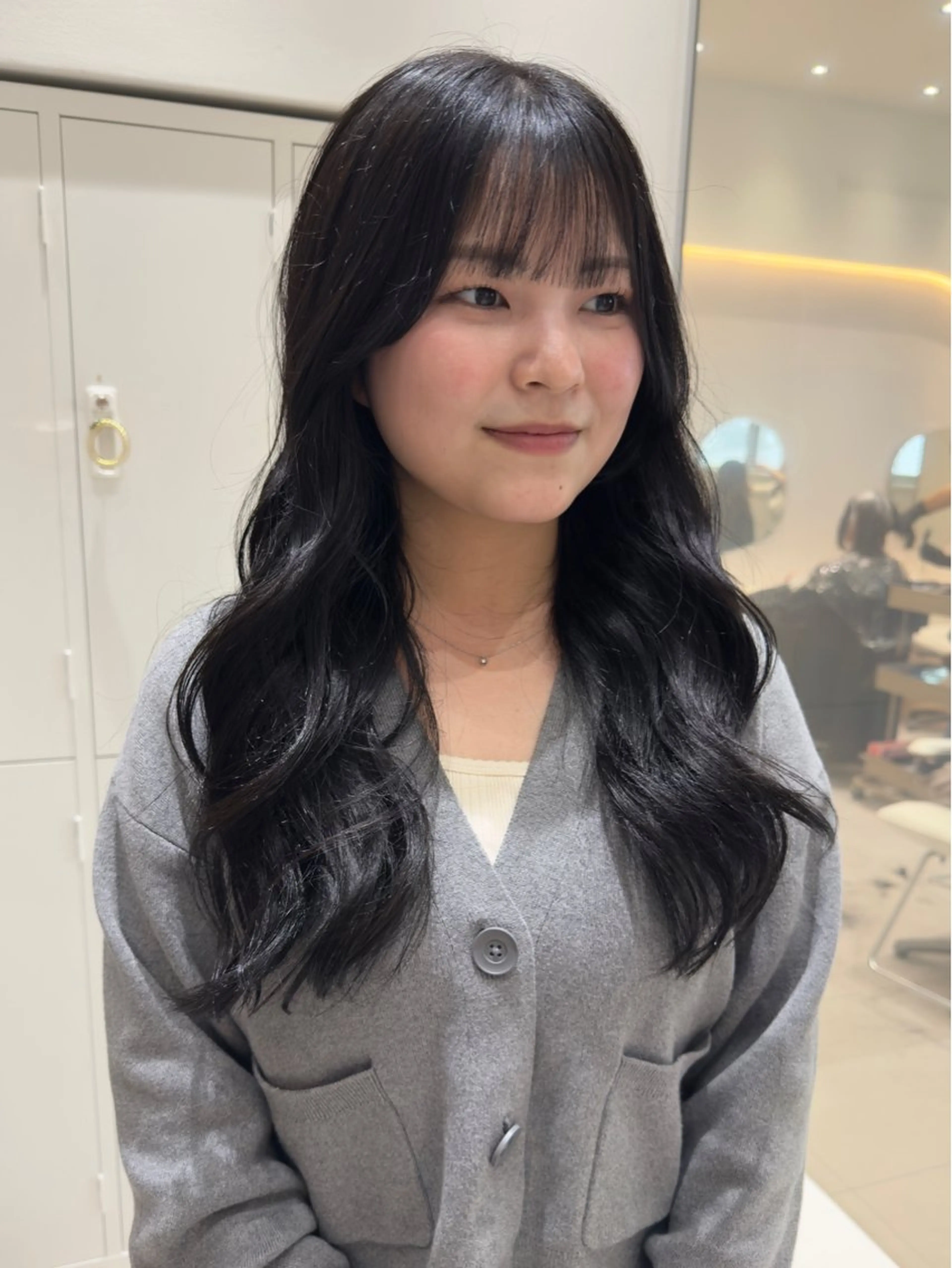 ロング カラー 透明感カラー レイヤーカット トリートメント カット ヘアカラー トリートメント Zina京都河原町 ｍａｉｋａのヘアスタイル