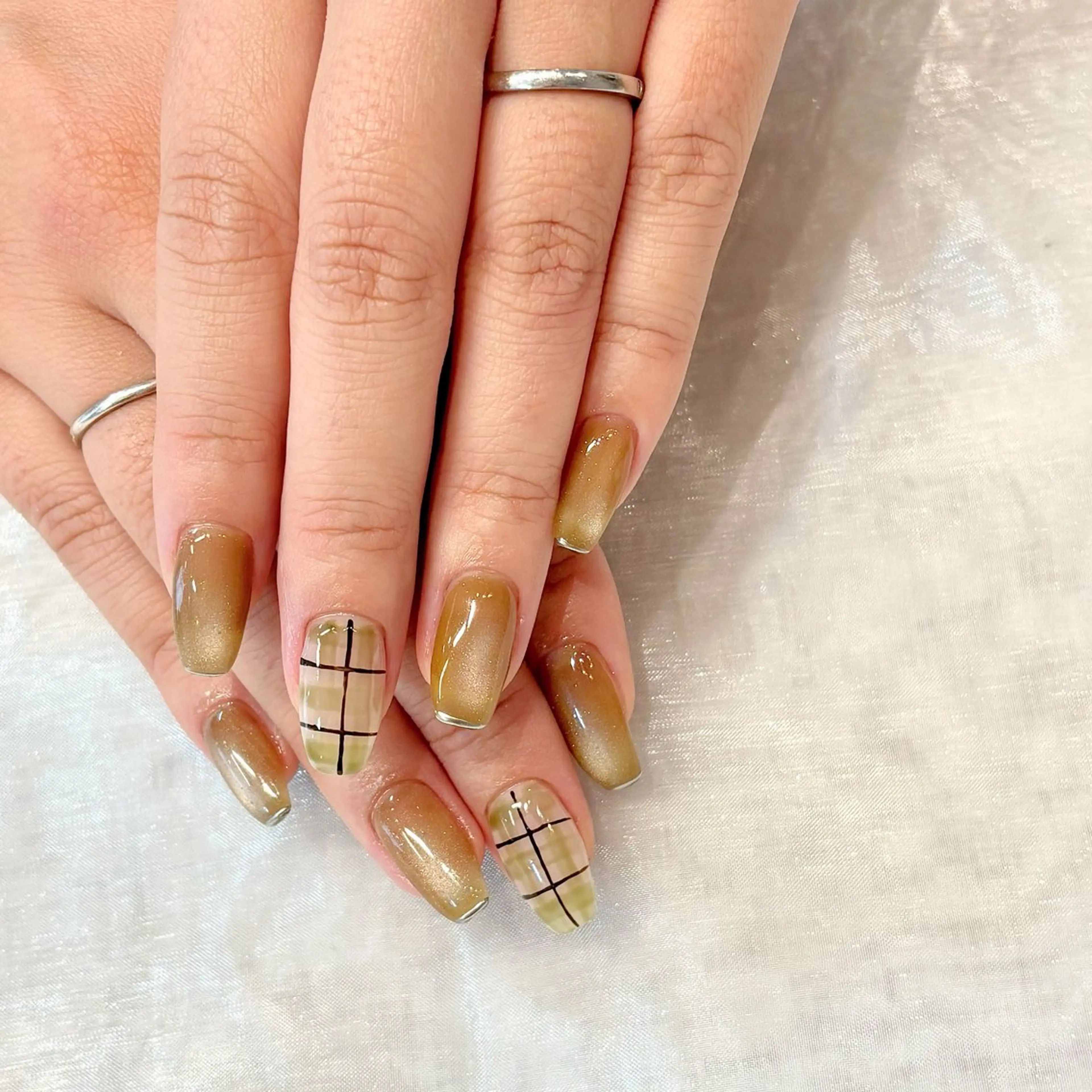 ネイル ジェルネイル マグネットネイル ハンドネイル Chipie_ ayanoのネイルデザイン