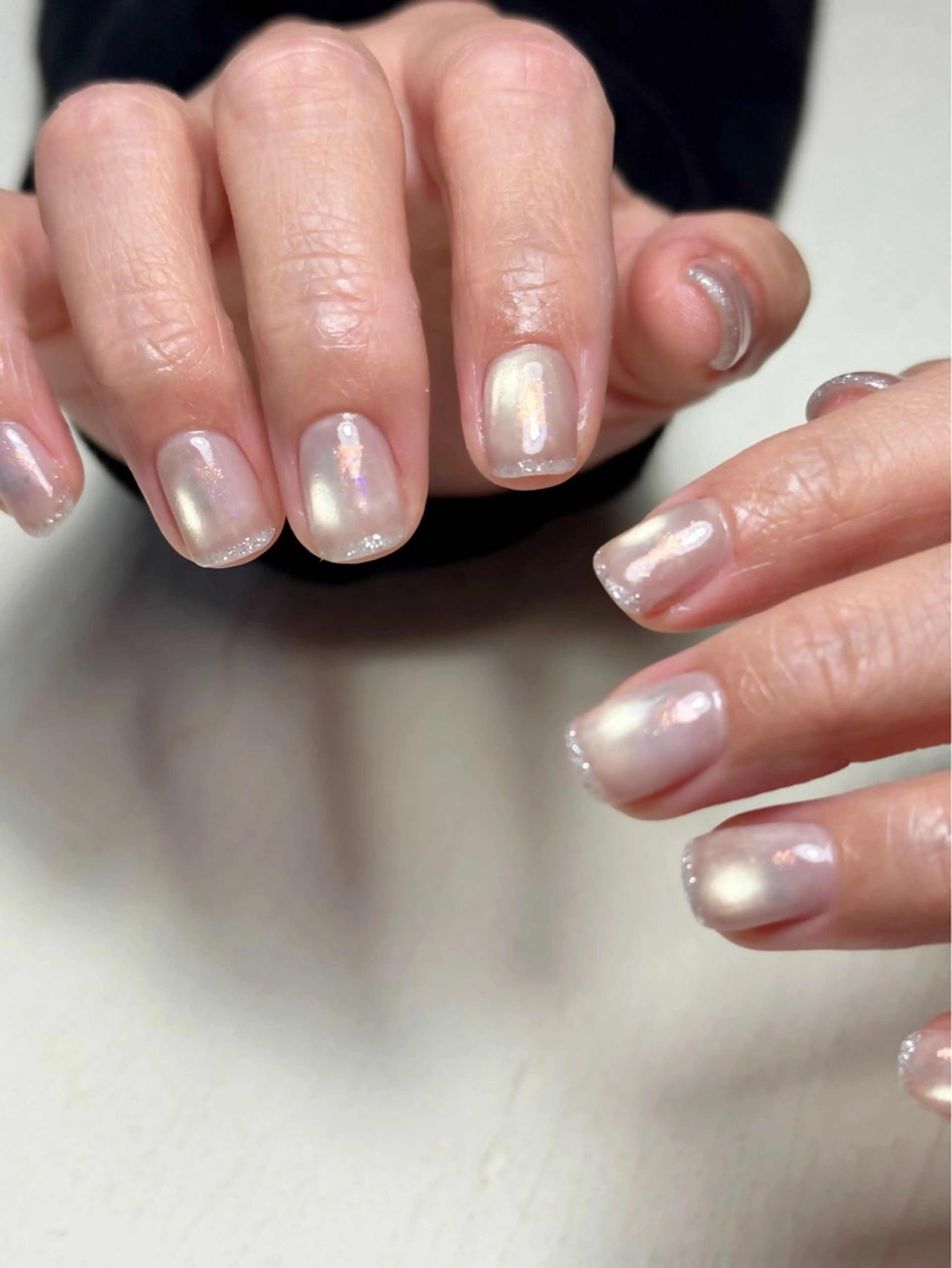 ネイル ハンドネイル Tiny Glowのネイルデザイン