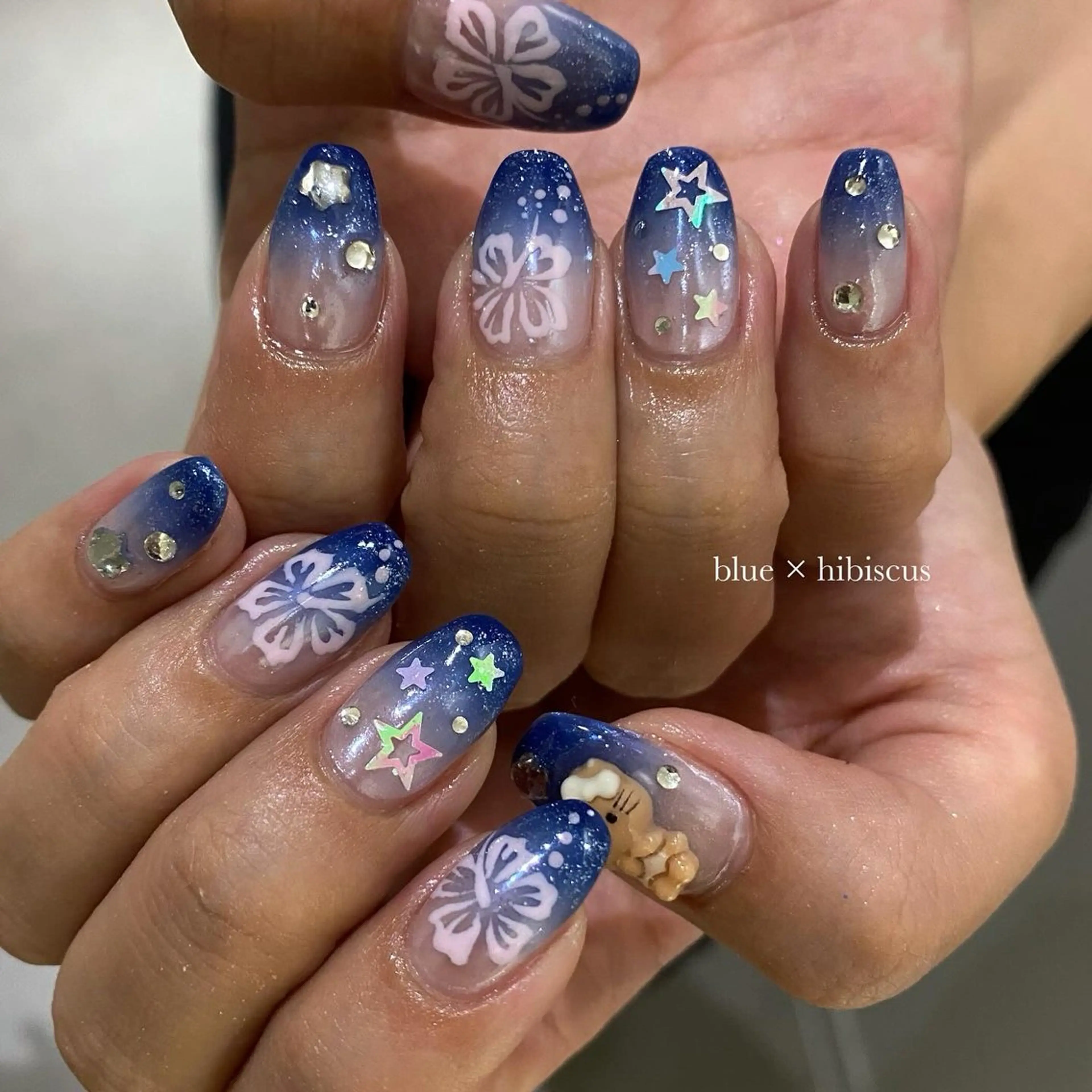 ネイル ハンドネイル WAVY airiのネイルデザイン