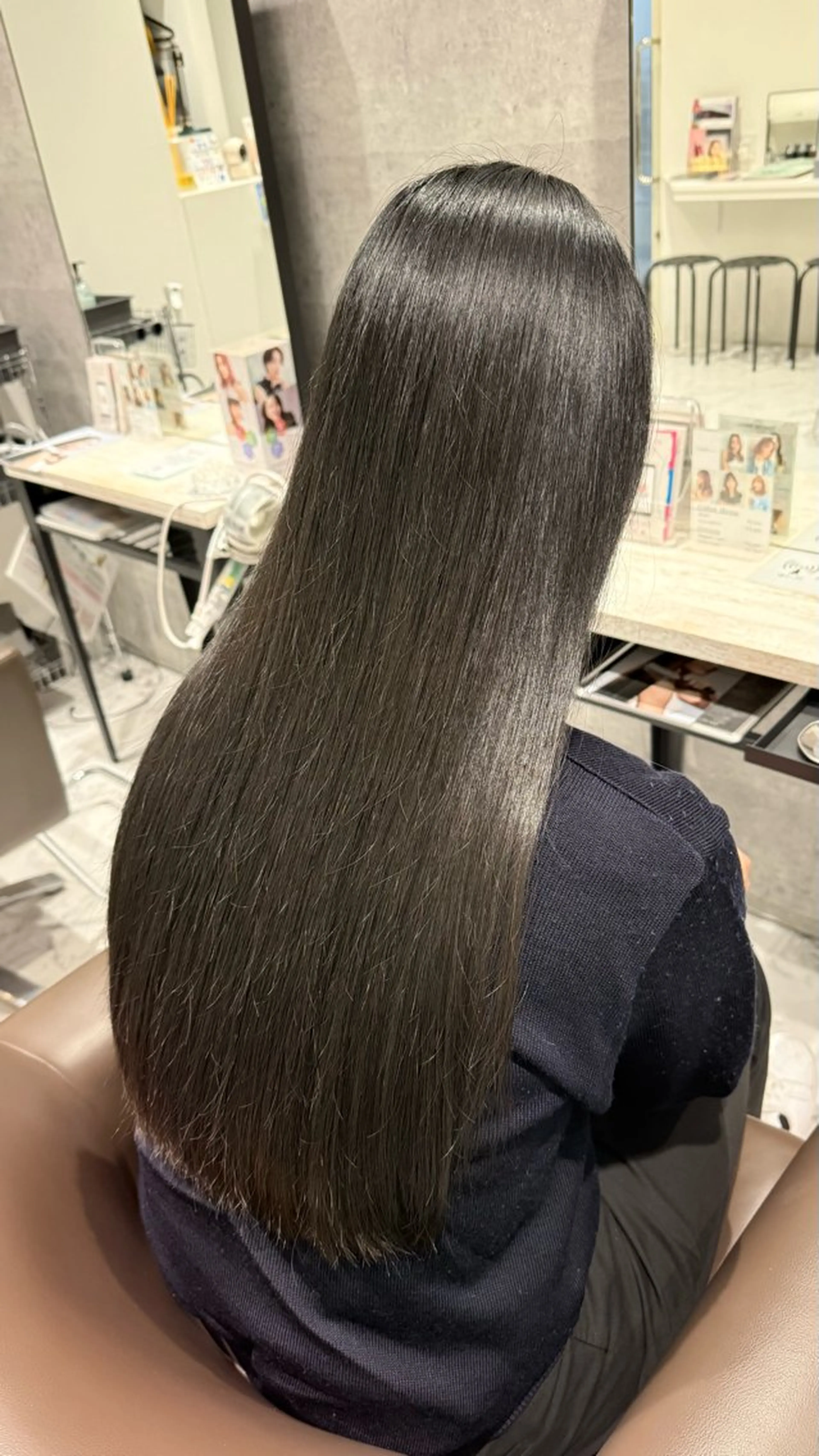 カラー Grow by NYNY 久野 結生のヘアスタイル