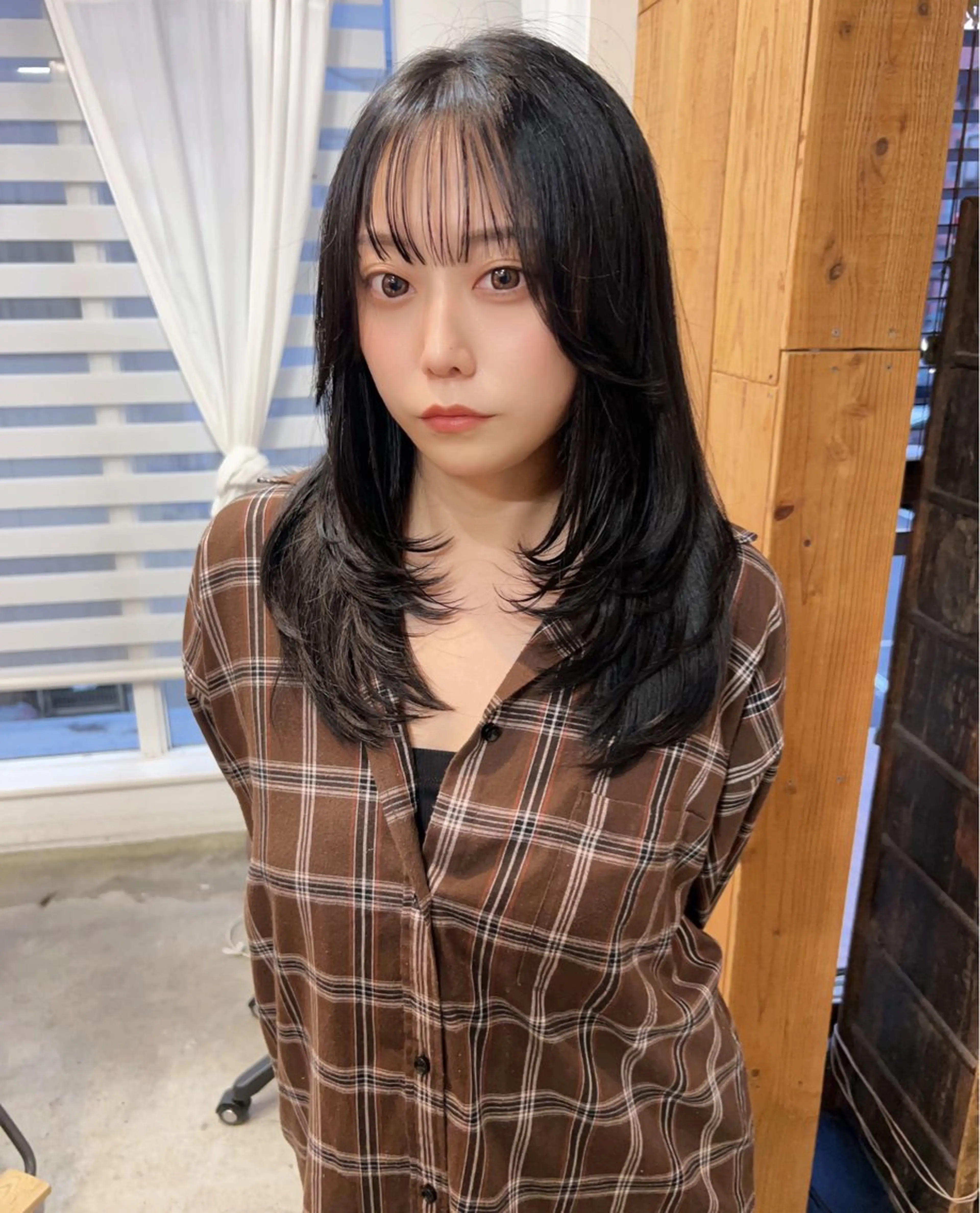 セミロング カット 韓国レイヤー/ハイ トーン/優太のヘアスタイル