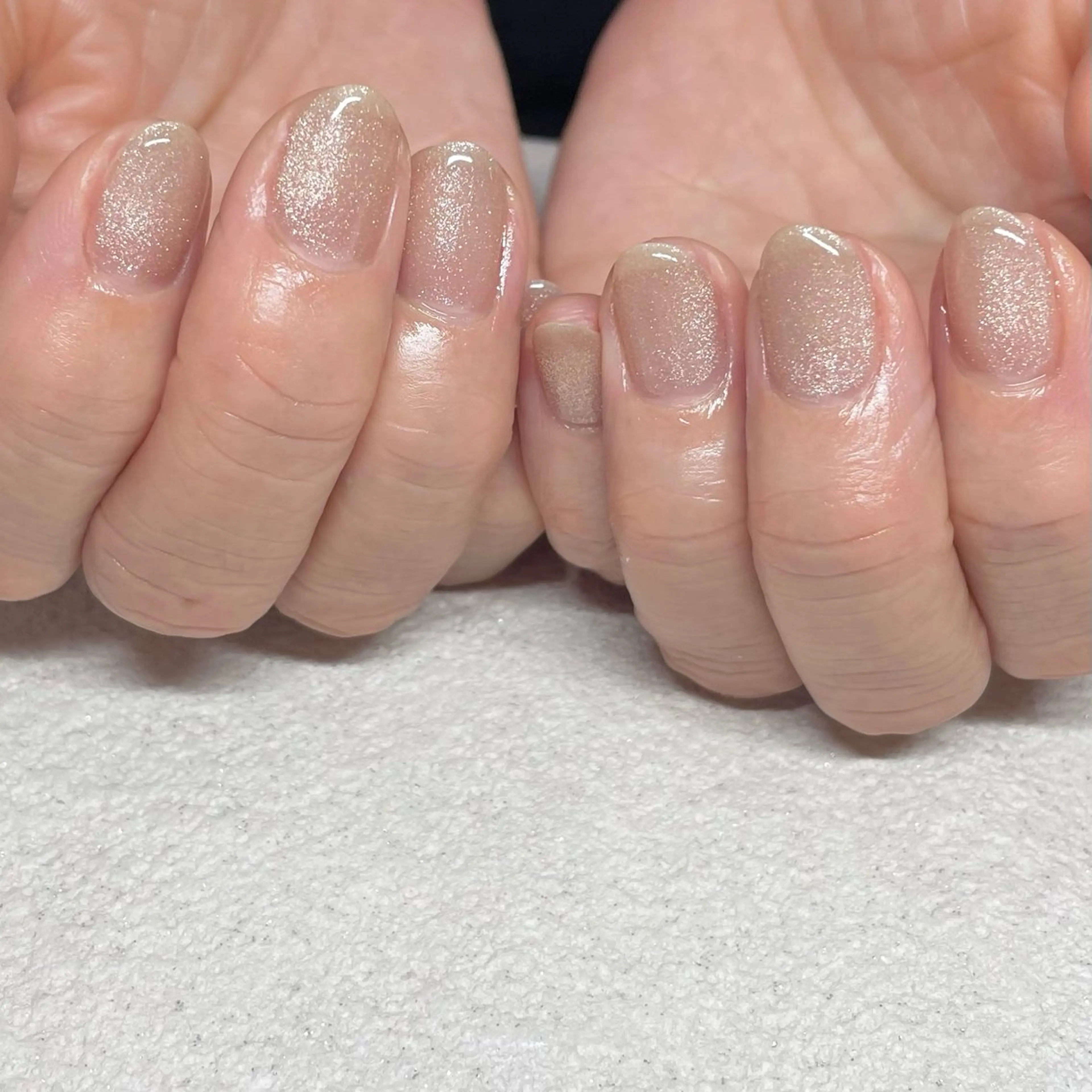 ネイル パラジェルサロン 大人女性が通うサロンのネイルデザイン