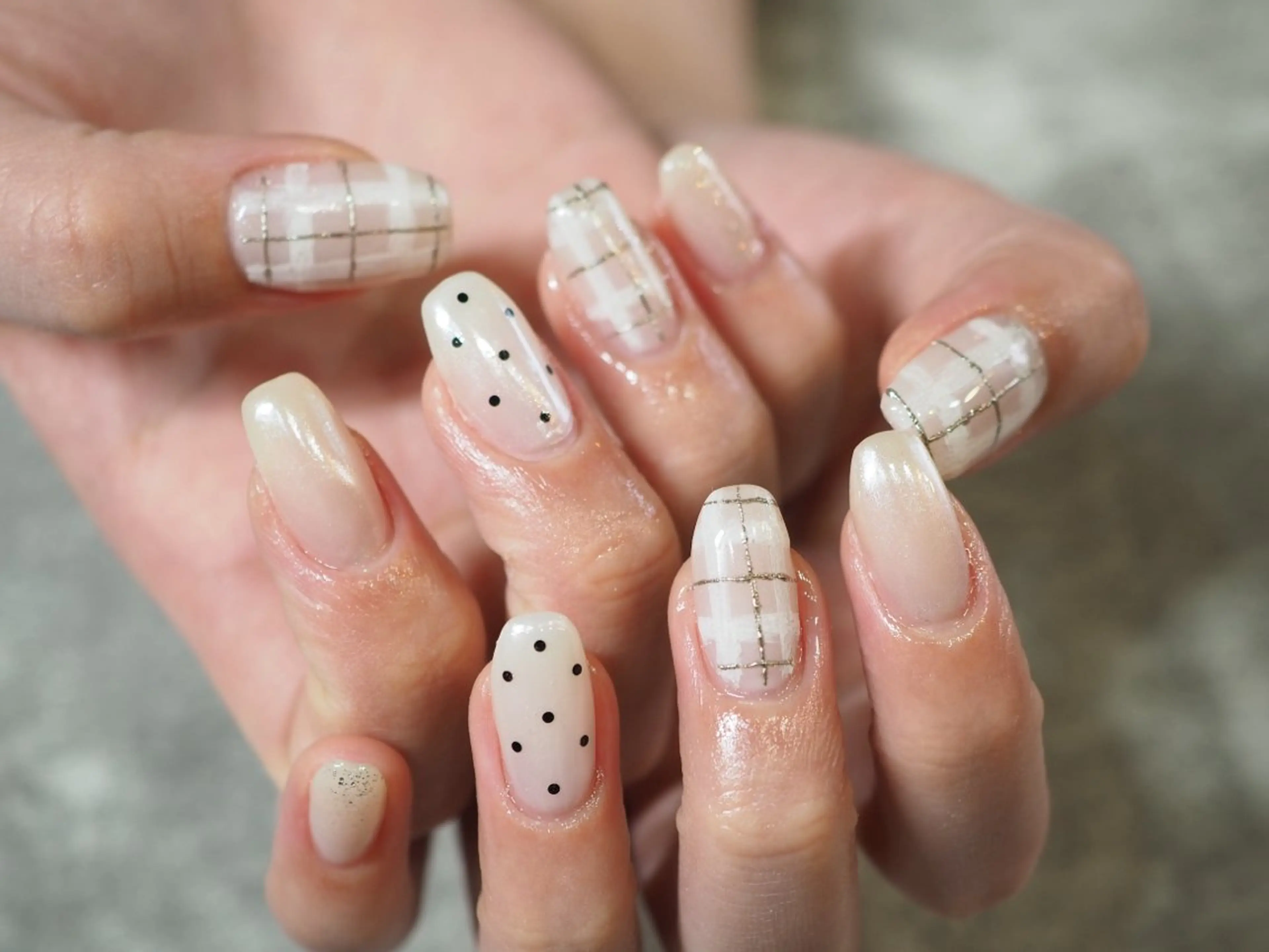 ネイル アートネイル チークネイル フラッシュネイル フットネイル フレンチネイル glaNje shioriのネイルデザイン