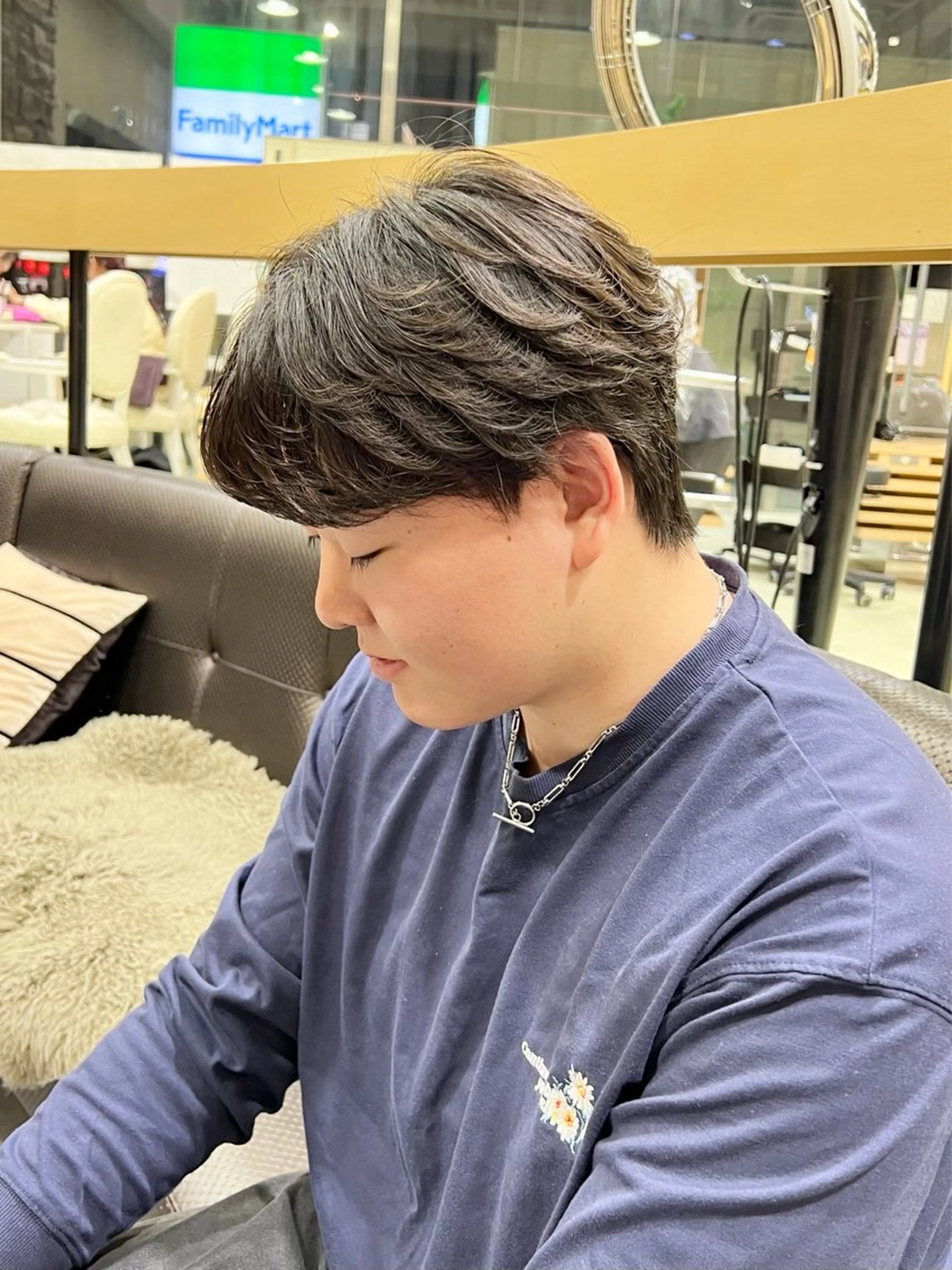 パーマ メンズ airi🌺カラー /特殊ヘア⛓️🖤のヘアスタイル