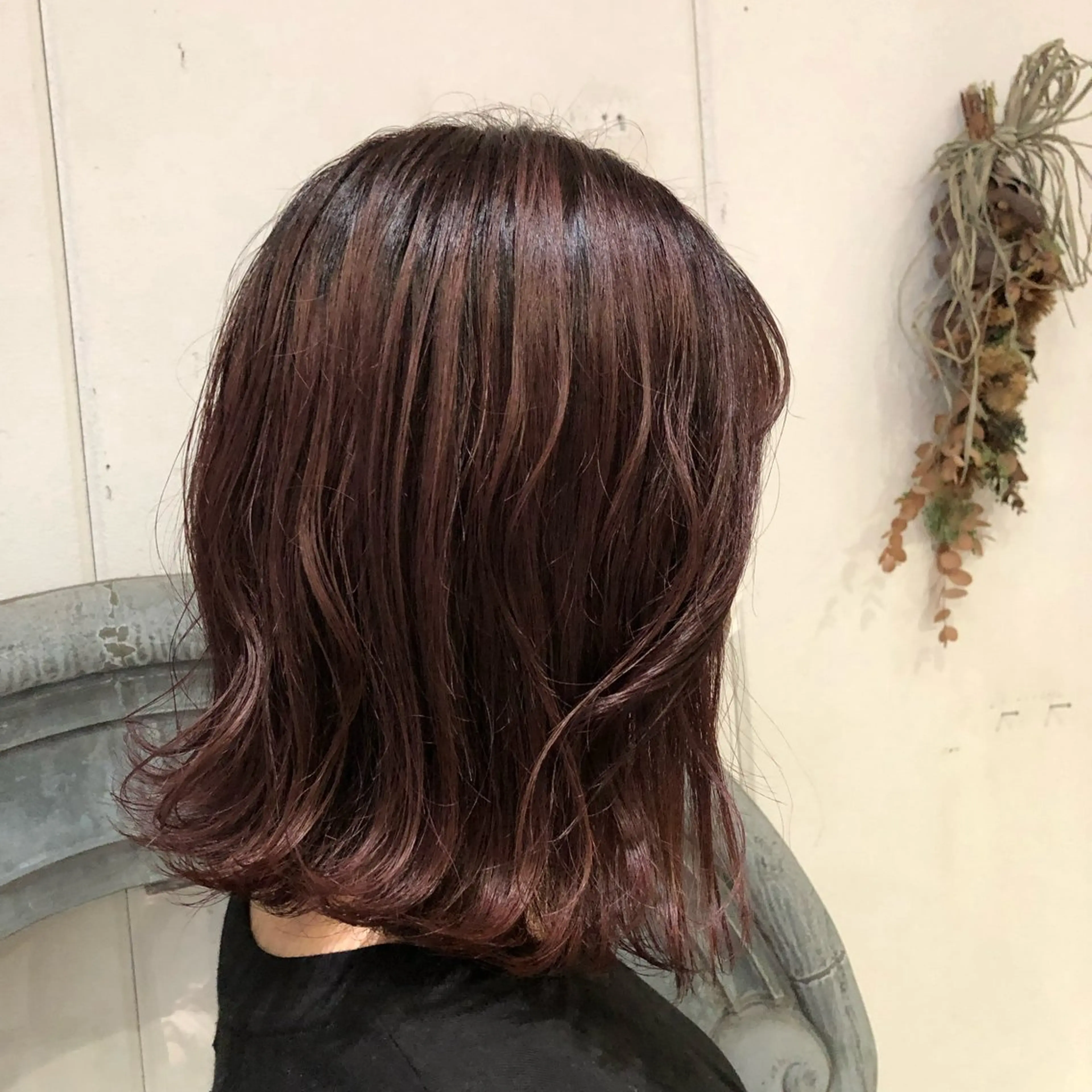 ミディアム ヘアカラー トリートメント 高津 千慧のヘアスタイル