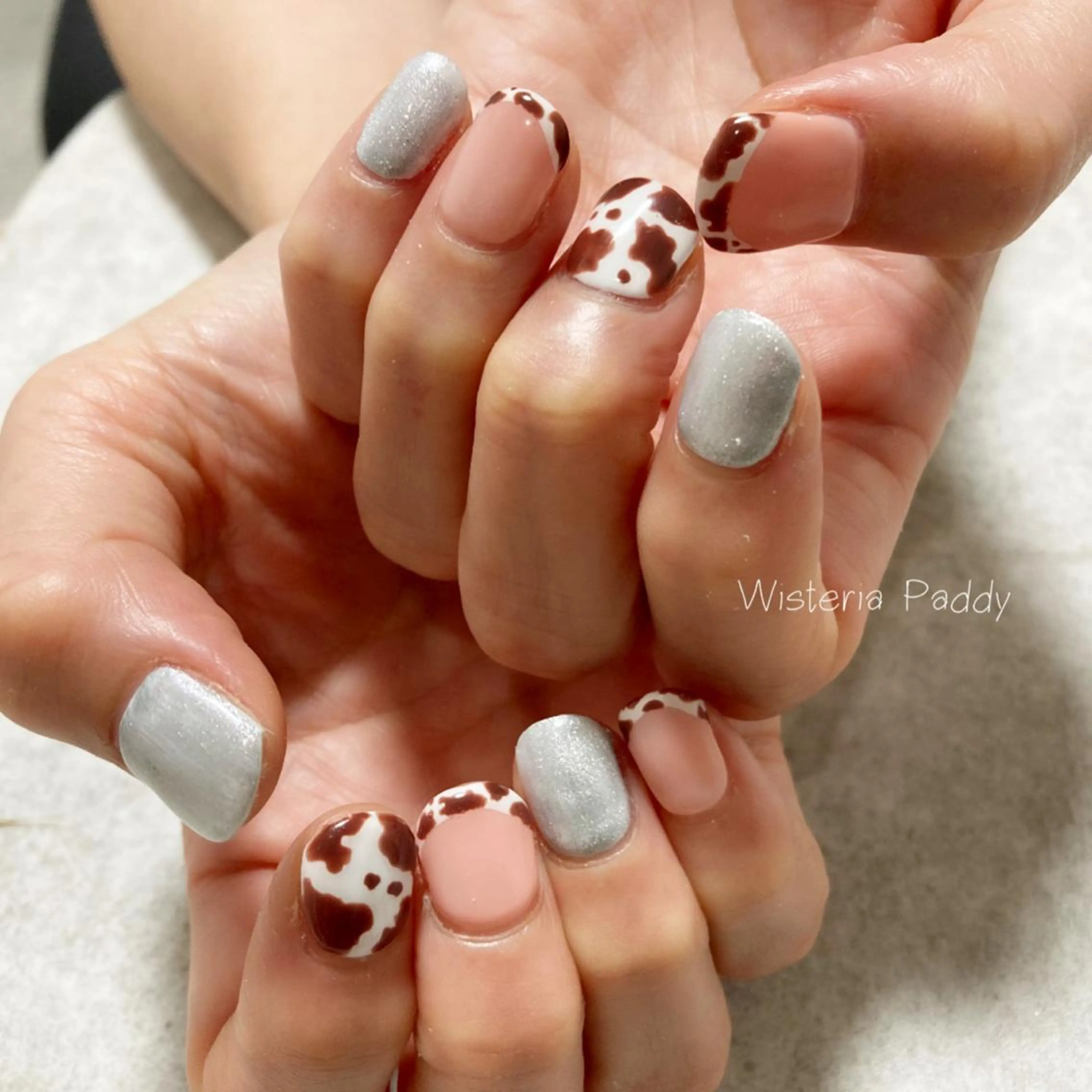 ネイル フレンチネイル マグネットネイル Wisteria Paddyのネイルデザイン
