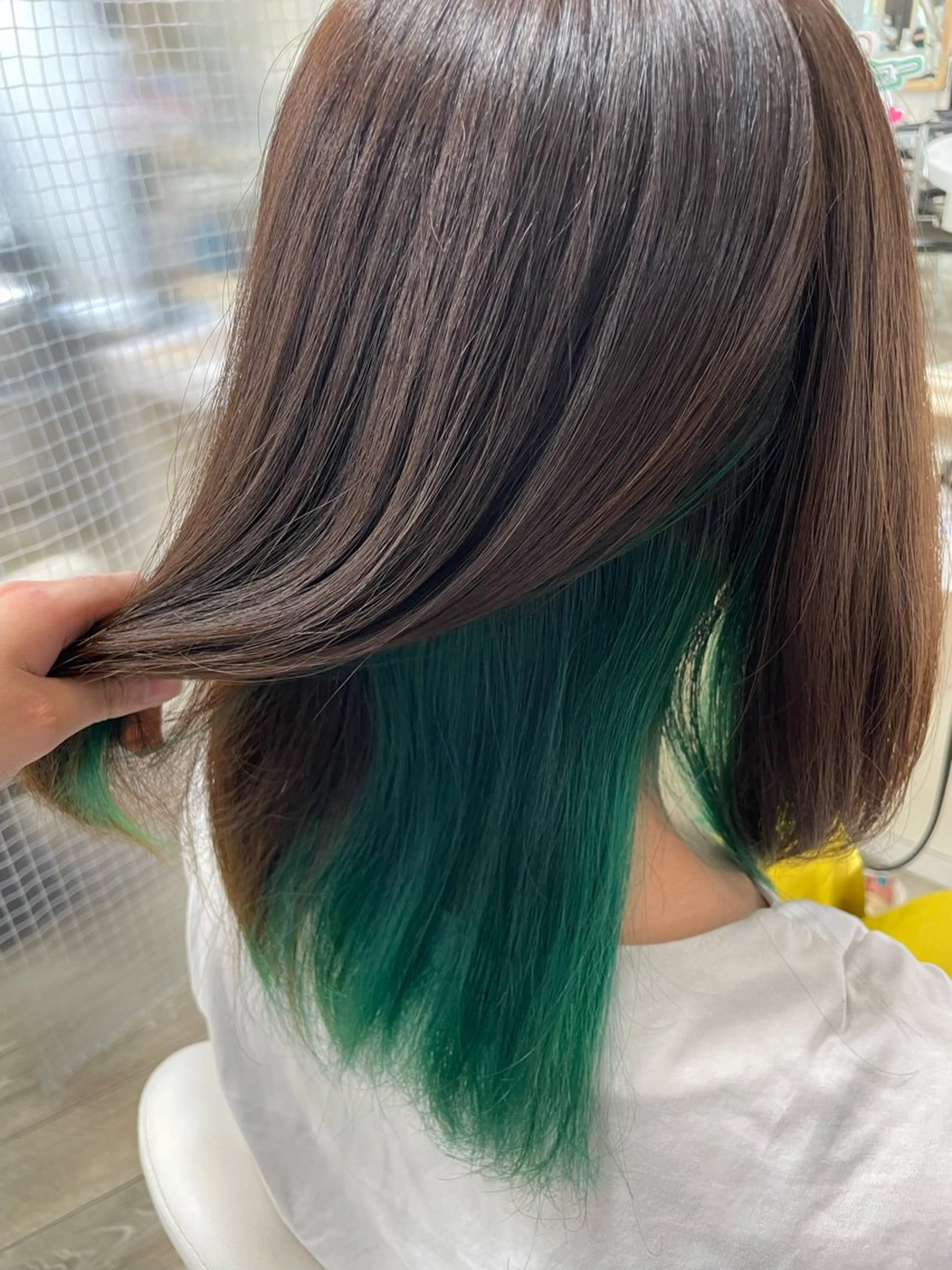 カラー ブリーチ ブリーチなしカラー 豊田 智美のヘアスタイル