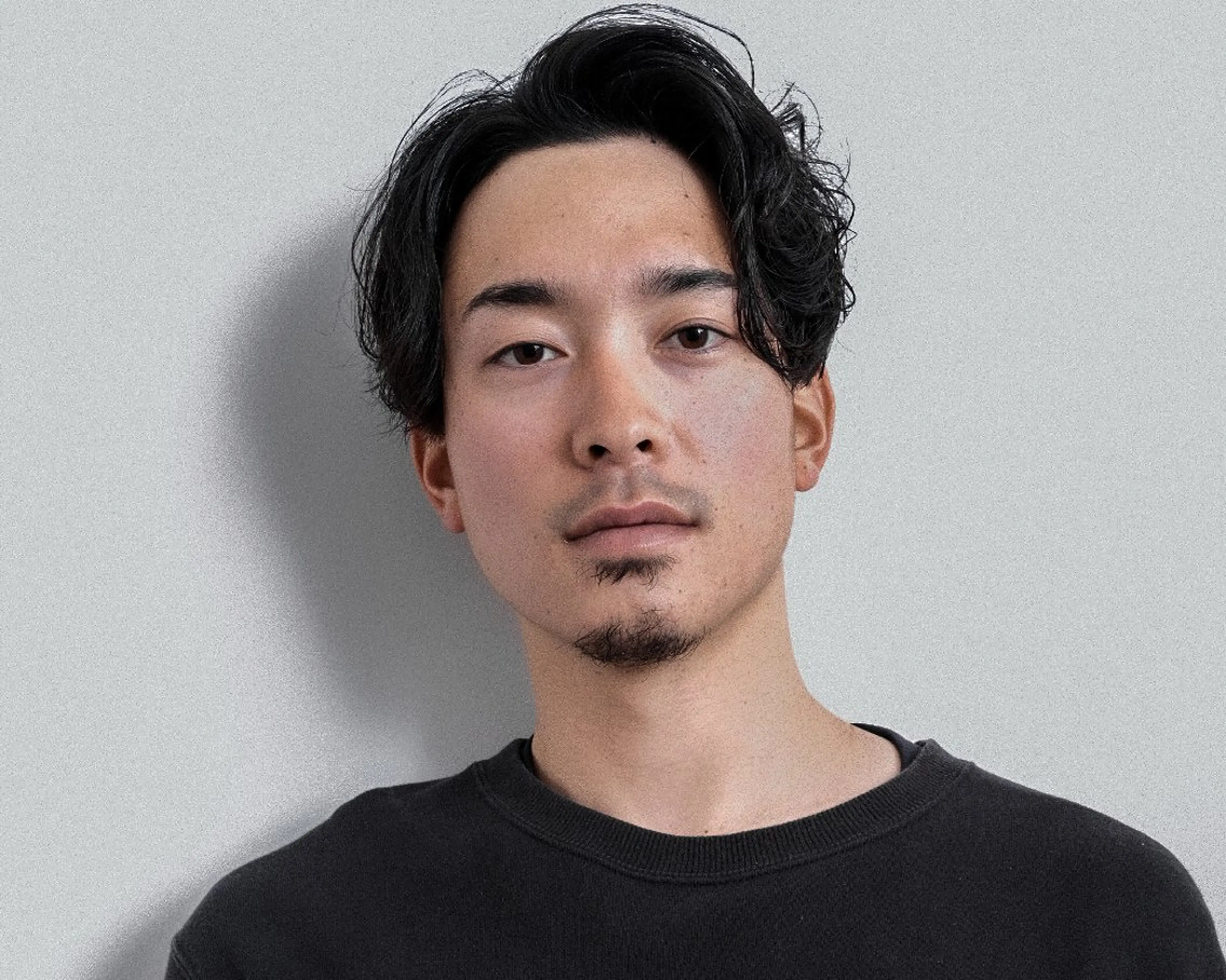 ショート パーマ メンズ メンズパーマ シャドーパーマ ツイストスパイラルパーマ スパイラルパーマ ツイスパ/波巻き対応 メンズ特化　石川愛理のヘアスタイル