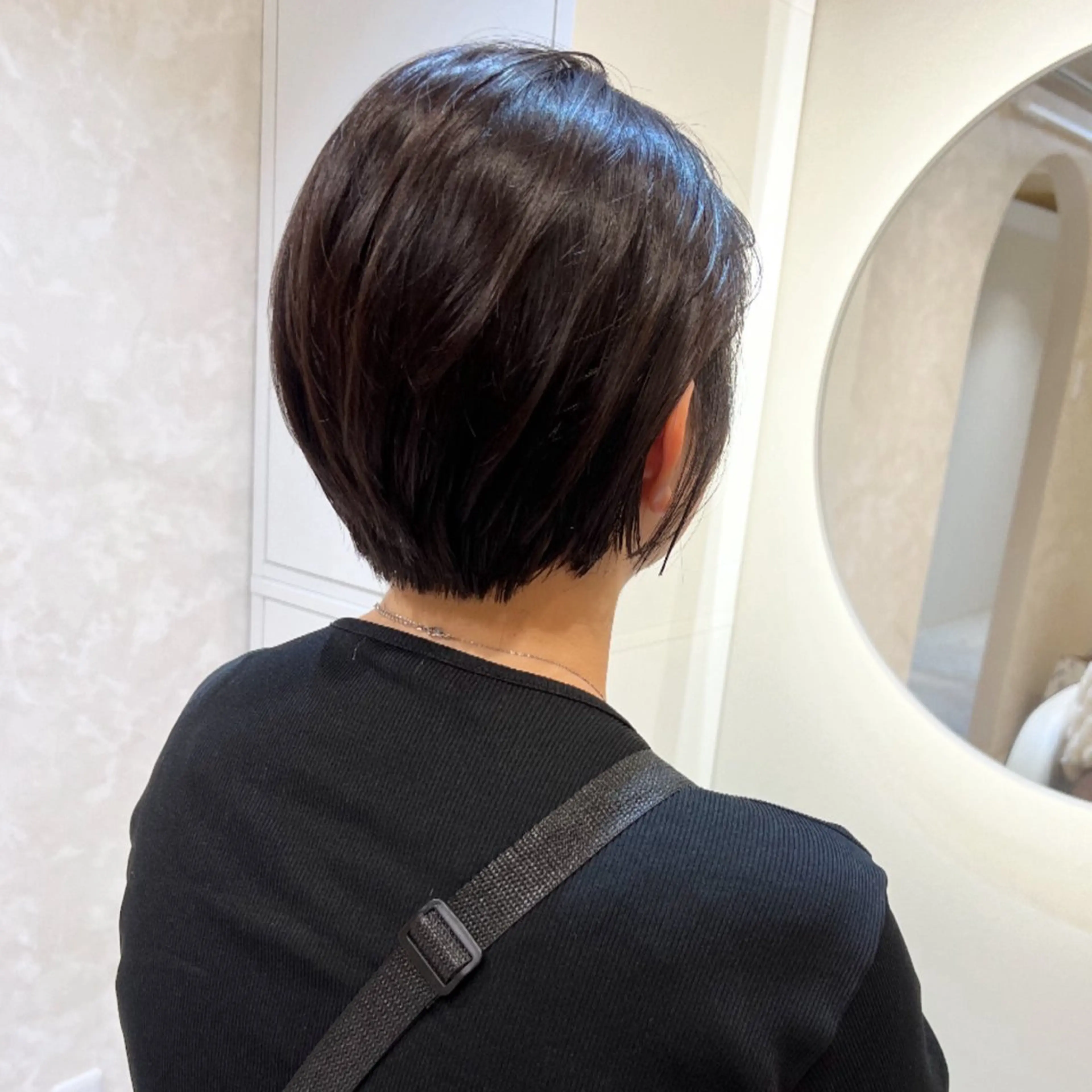 ショート 似合わせカット カット ヘアカラー 🫧ツヤ髪個室美容室 安食茉莉🫧のヘアスタイル