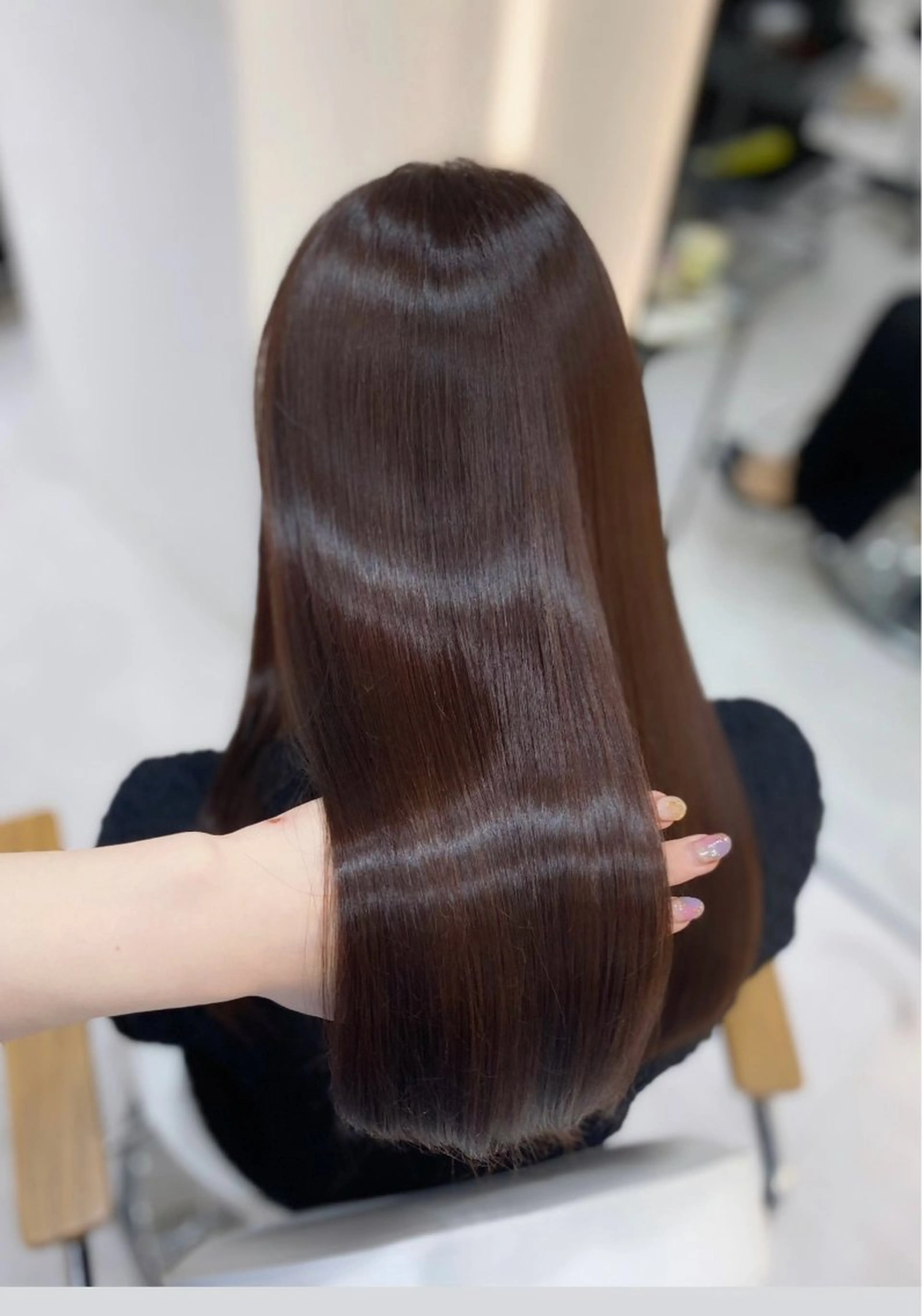 ロング カラー ケアカラー 髪質改善 トリートメント ヘアカラー トリートメント 艶髪・透明感カラー・ 韓国ヘア・Yuriのヘアスタイル