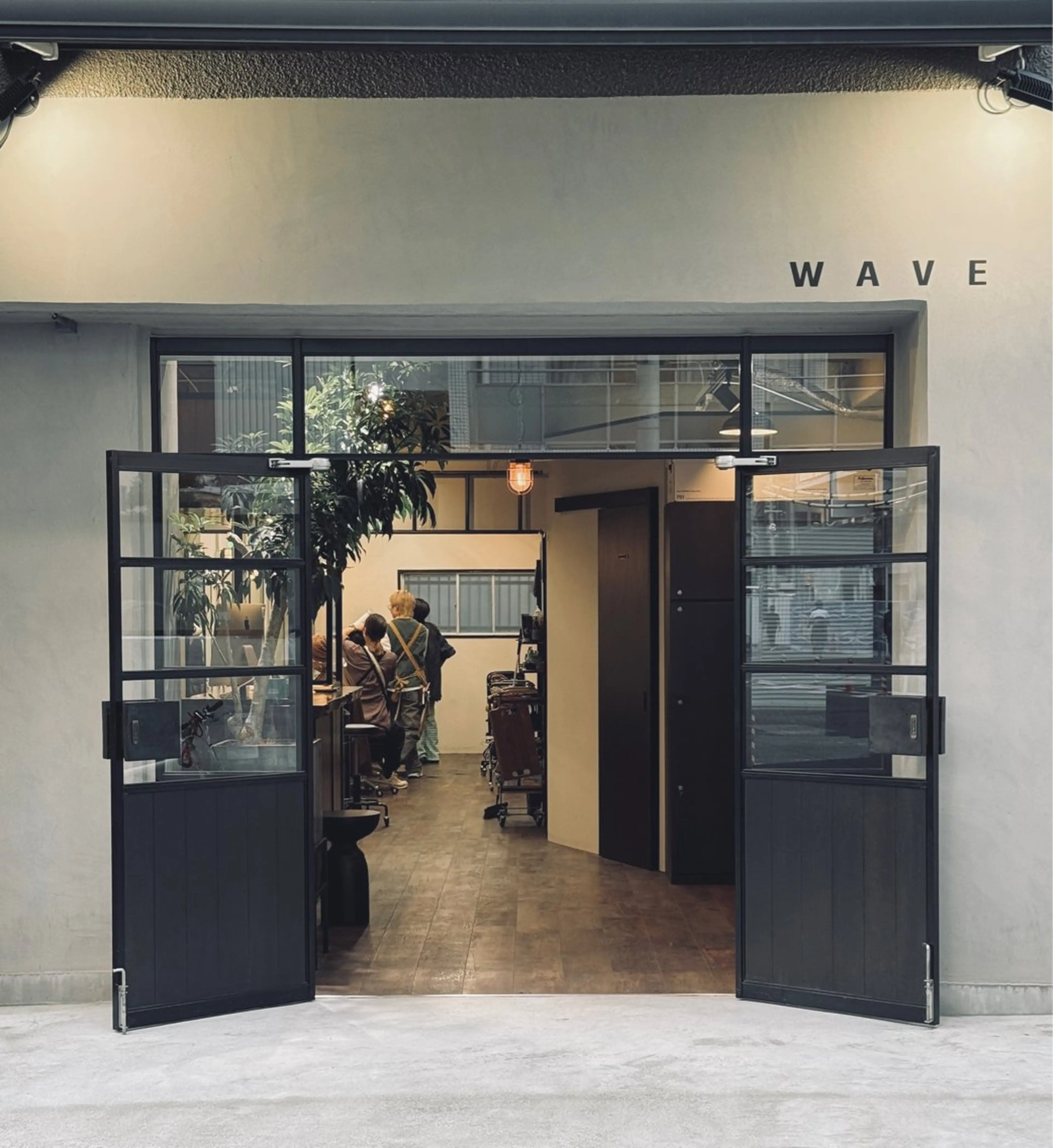 WAVE所属・井本 早紀のヘアスタイル