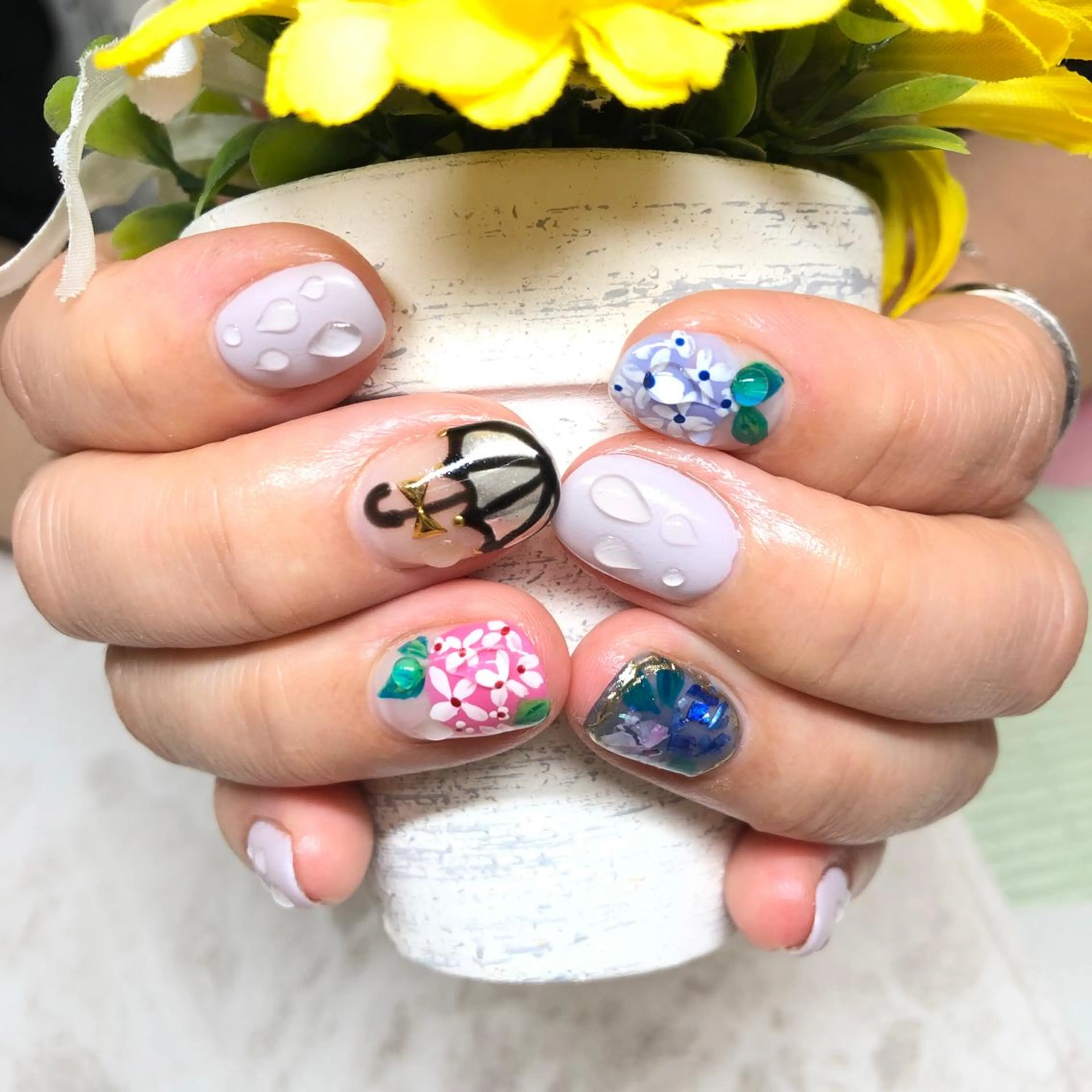 ネイル ユリシスネイル 担当近藤のネイルデザイン