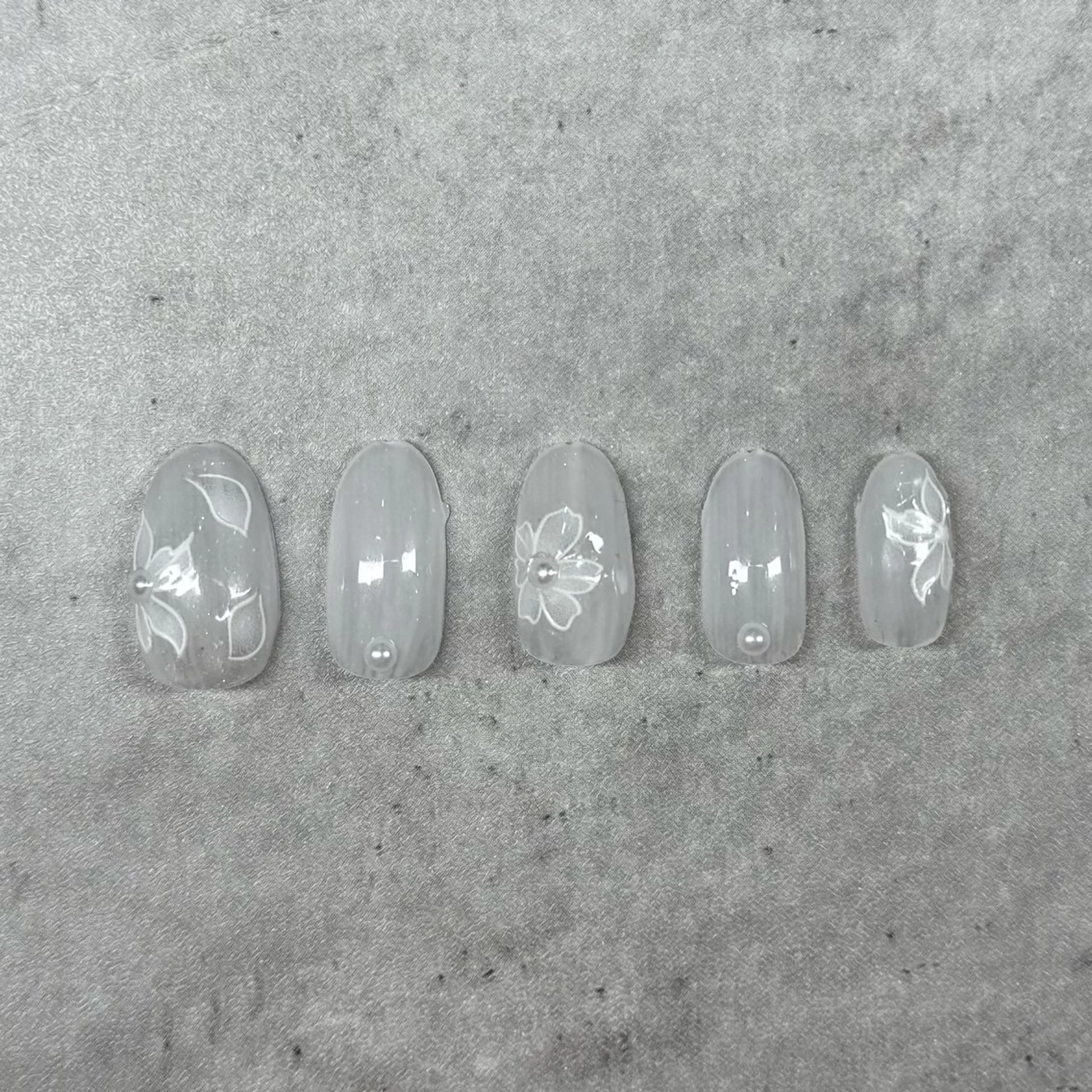 ネイル LUANA NAILのネイルデザイン