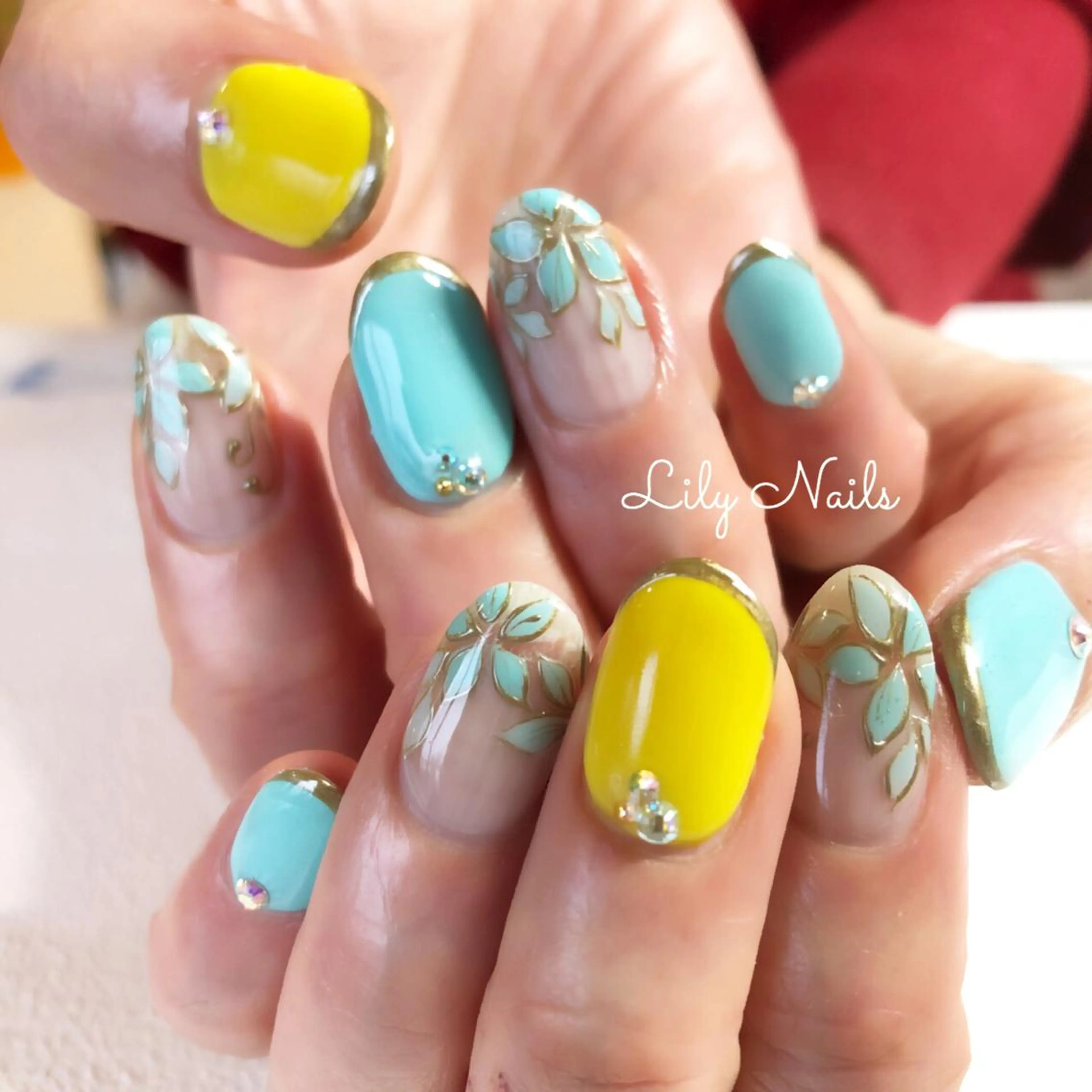 ネイル ハンドネイル Lily Nailsのネイルデザイン