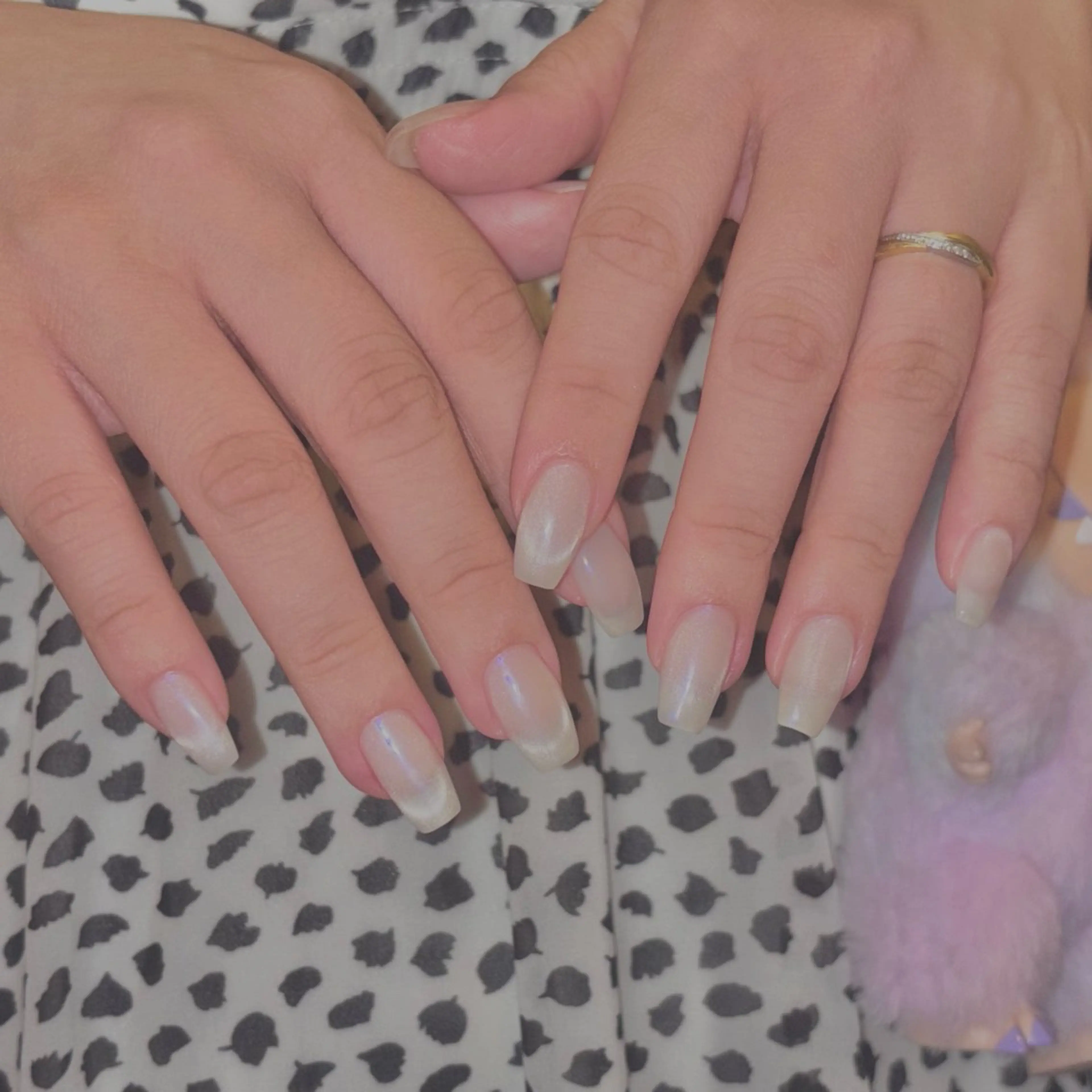 ネイル フレンチネイル マグネットネイル マグネットフレンチ パープル ホワイト ハンドネイル NAILSALON 【CHOUCHOU】のネイルデザイン