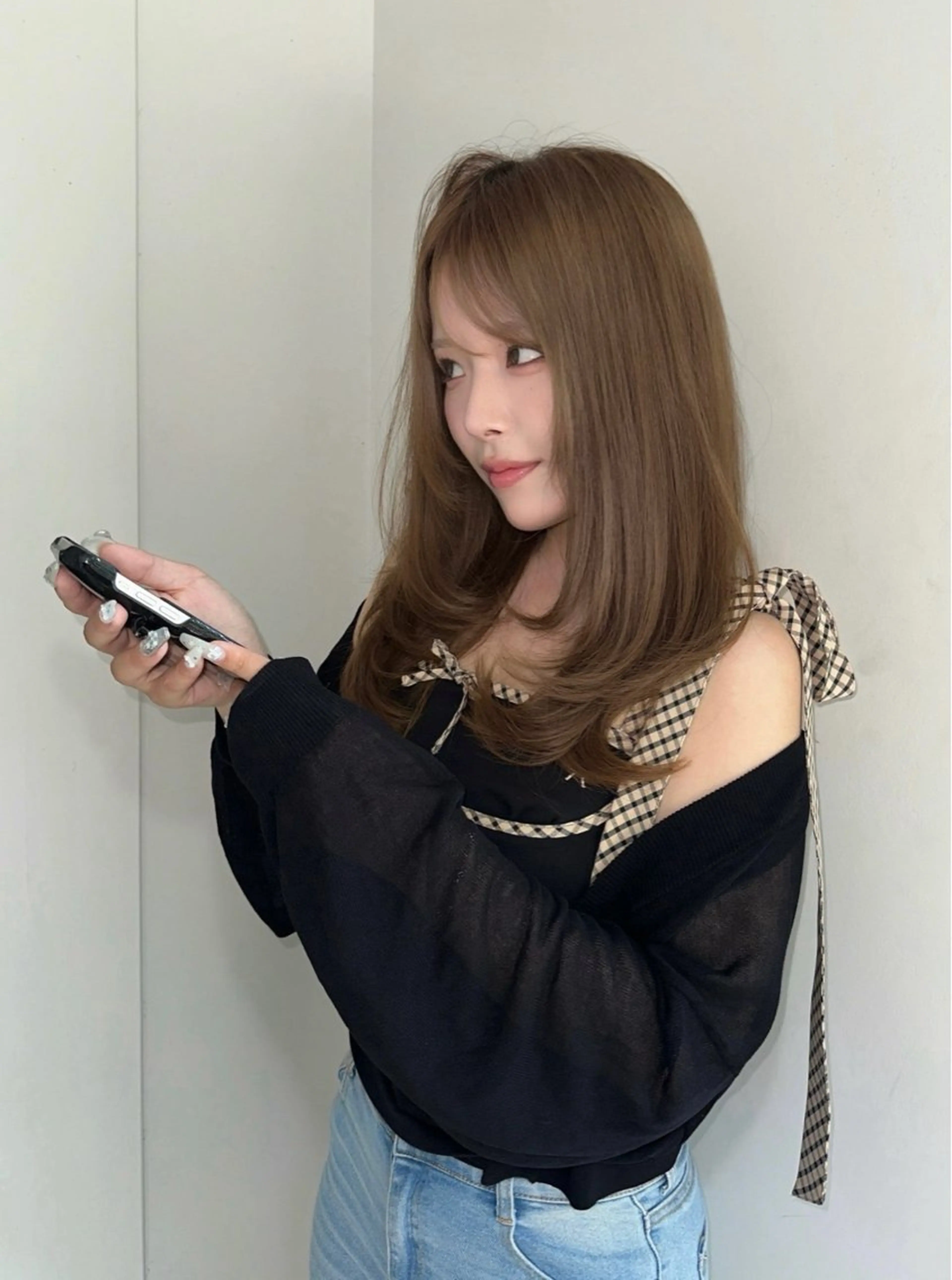 ロング カラー ブリーチ カット ヘアカラー トリートメント 松本 雪愛のヘアスタイル