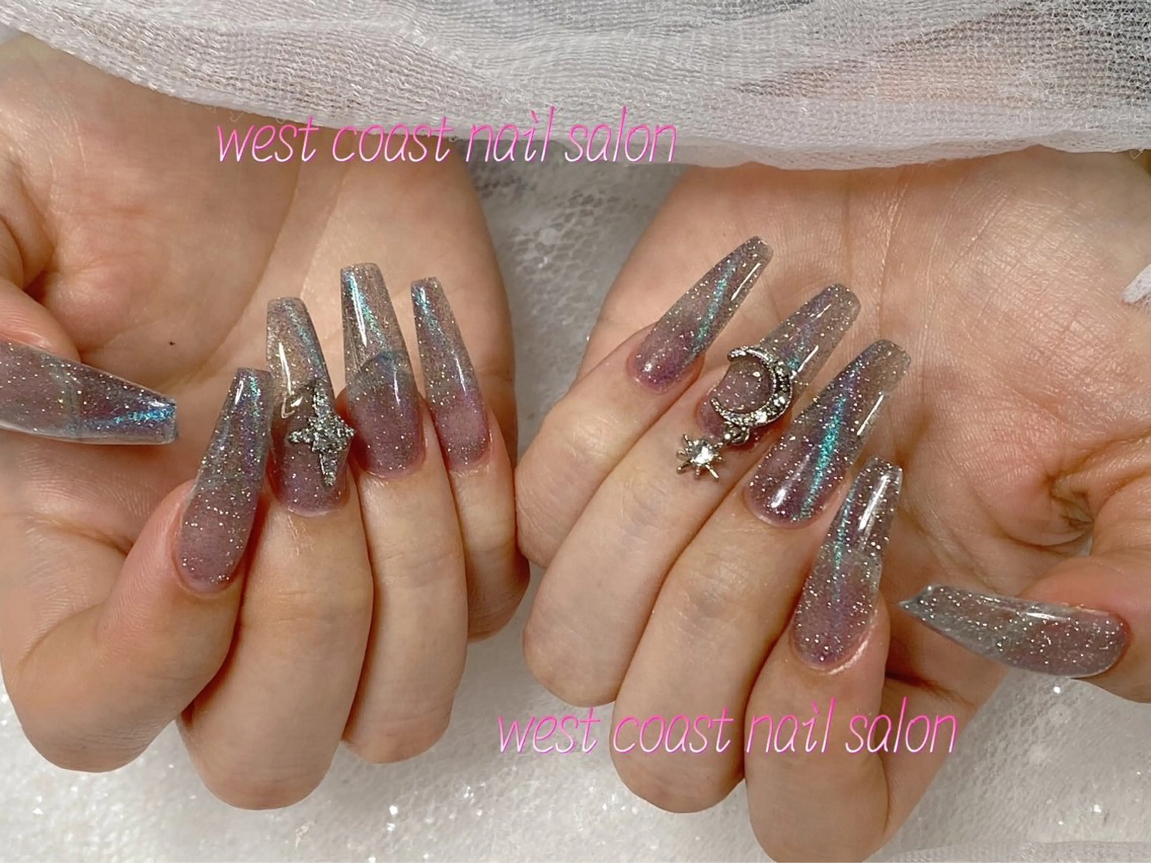 ネイル 長さ出し マグネットネイル ハンドネイル ハンドケア リボン、ガーリー パーツ放題専門店のネイルデザイン