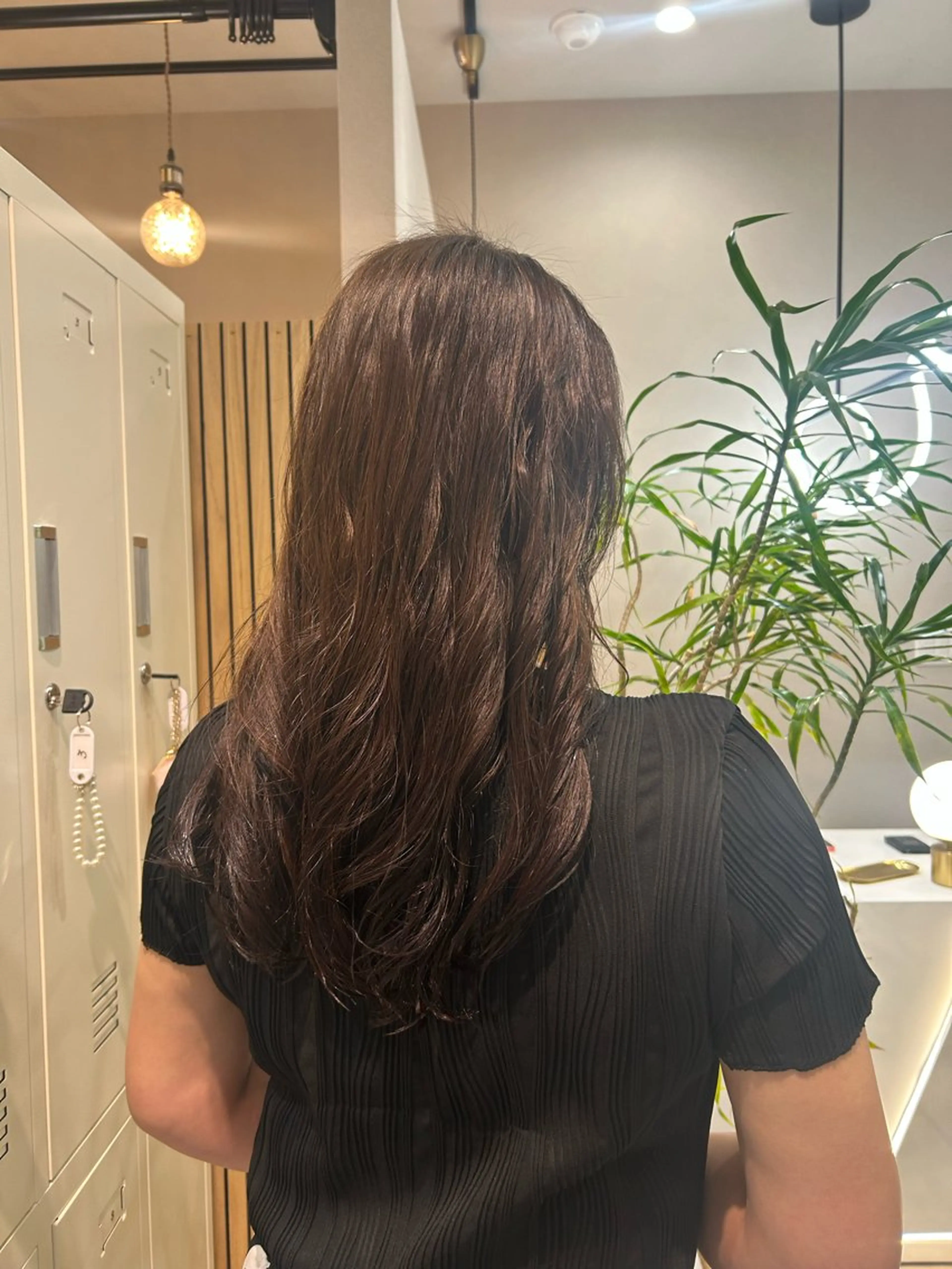 パーマ パーマ misato 💜🖤　フラムのヘアスタイル