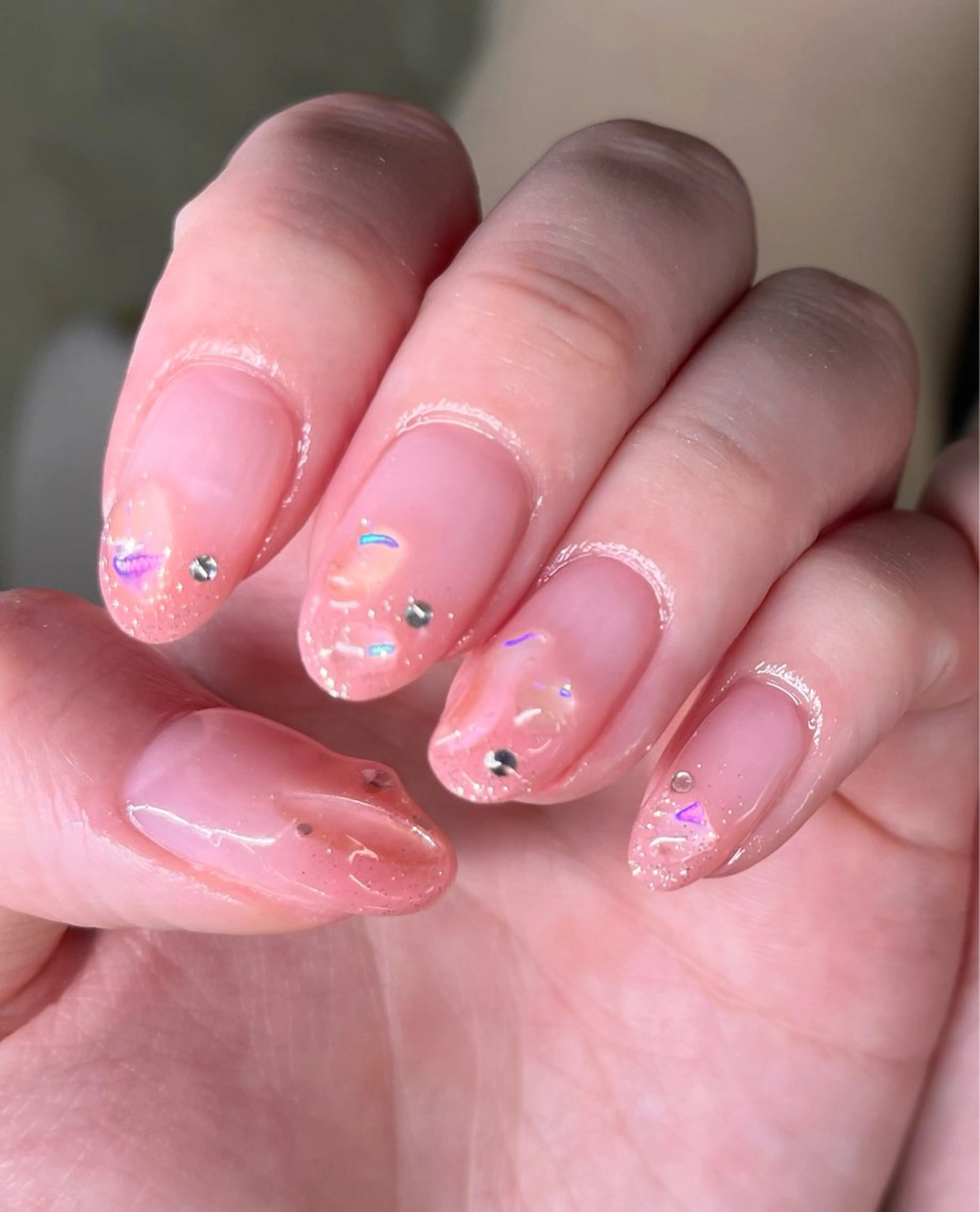 ミディアム ハンドネイル フットネイル Silent 話さないネイルサロンのネイルデザイン