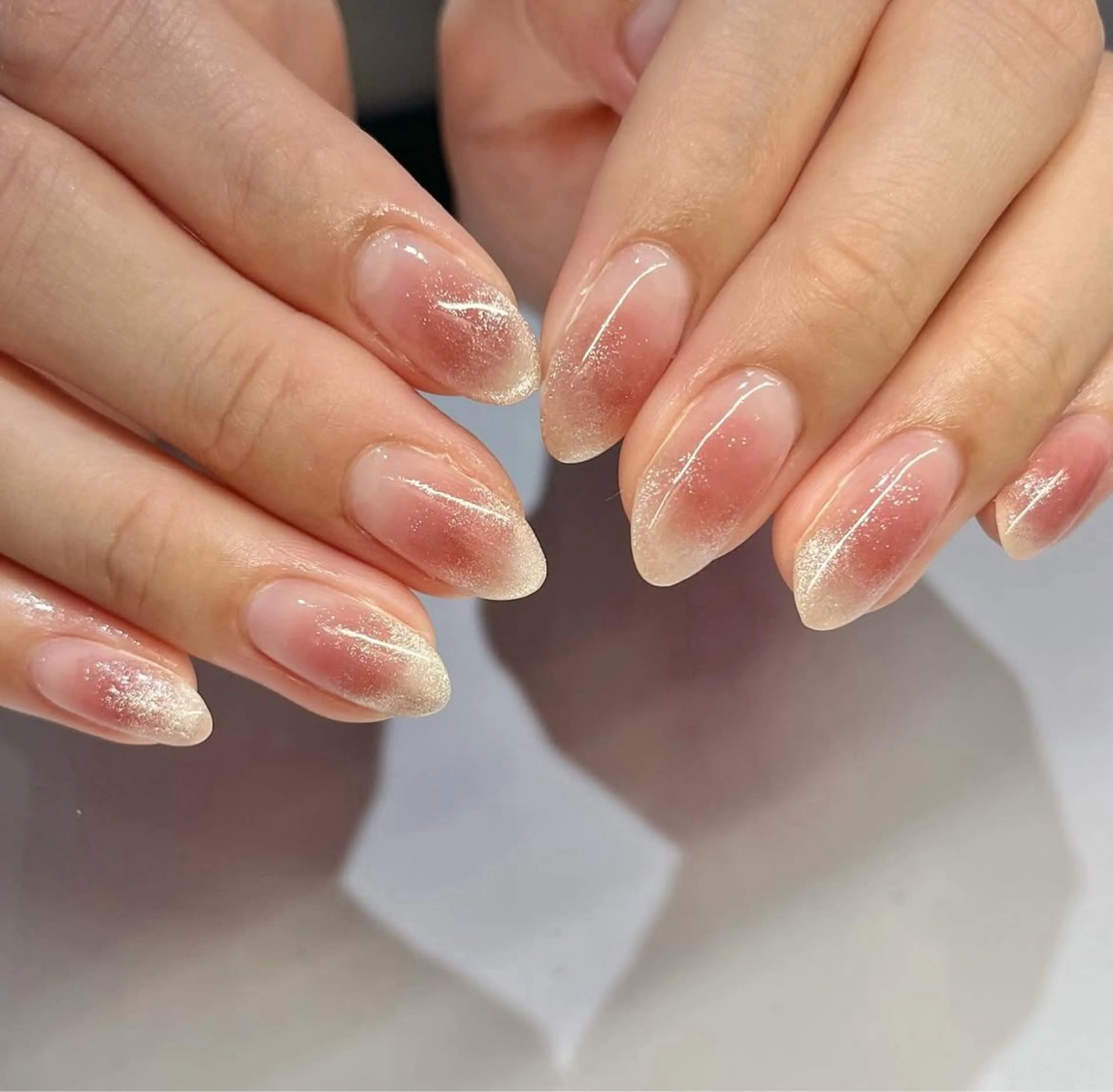 ネイル チークネイル マグネットネイル ワンホンネイル CLALA MIYUのネイルデザイン