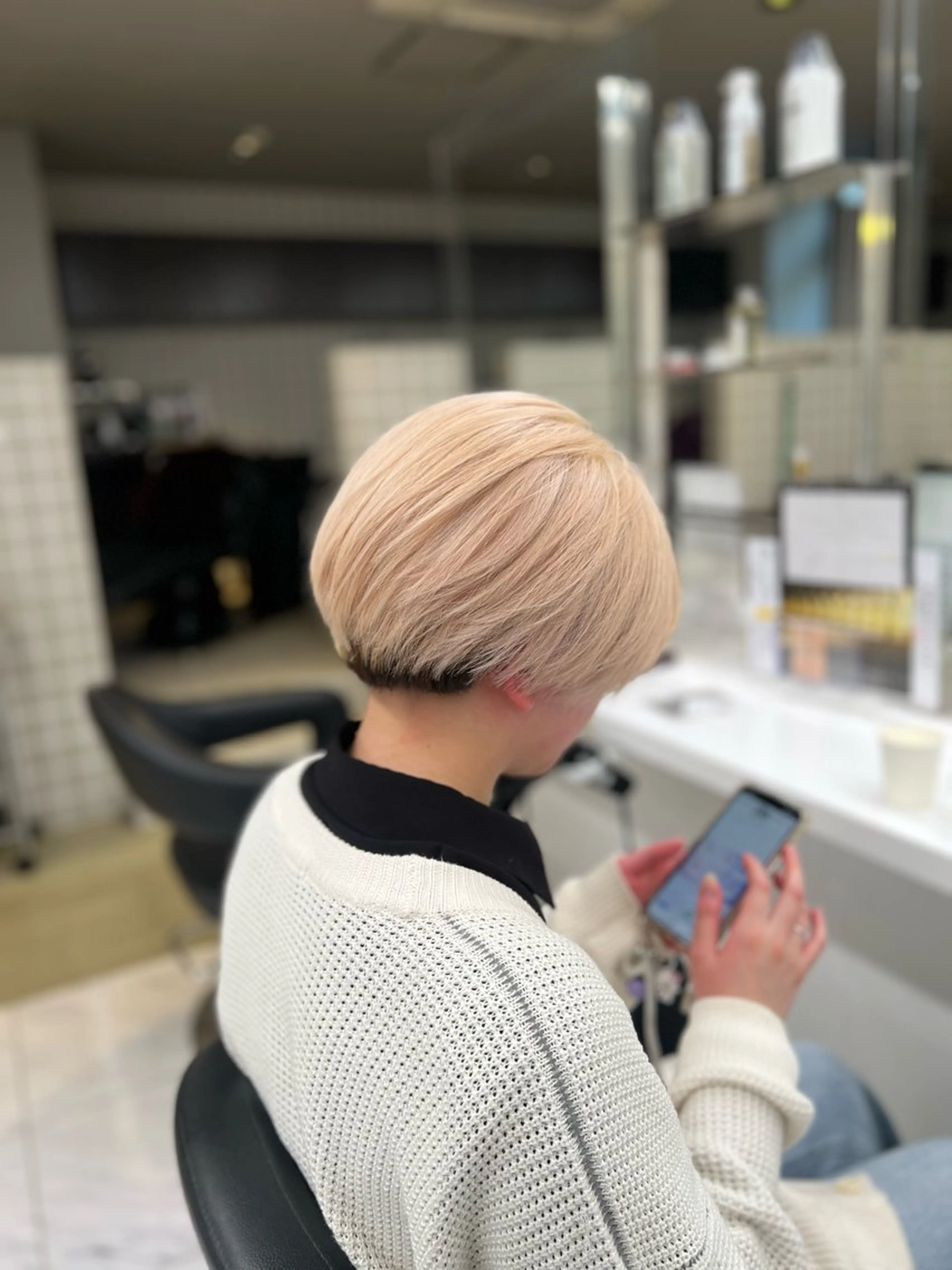 ショート カラー メンズ カット ヘアカラー トリートメント ヘッドスパ ヘアセット 透明感×韓流ハイ トーン🫧RYUTAのヘアスタイル