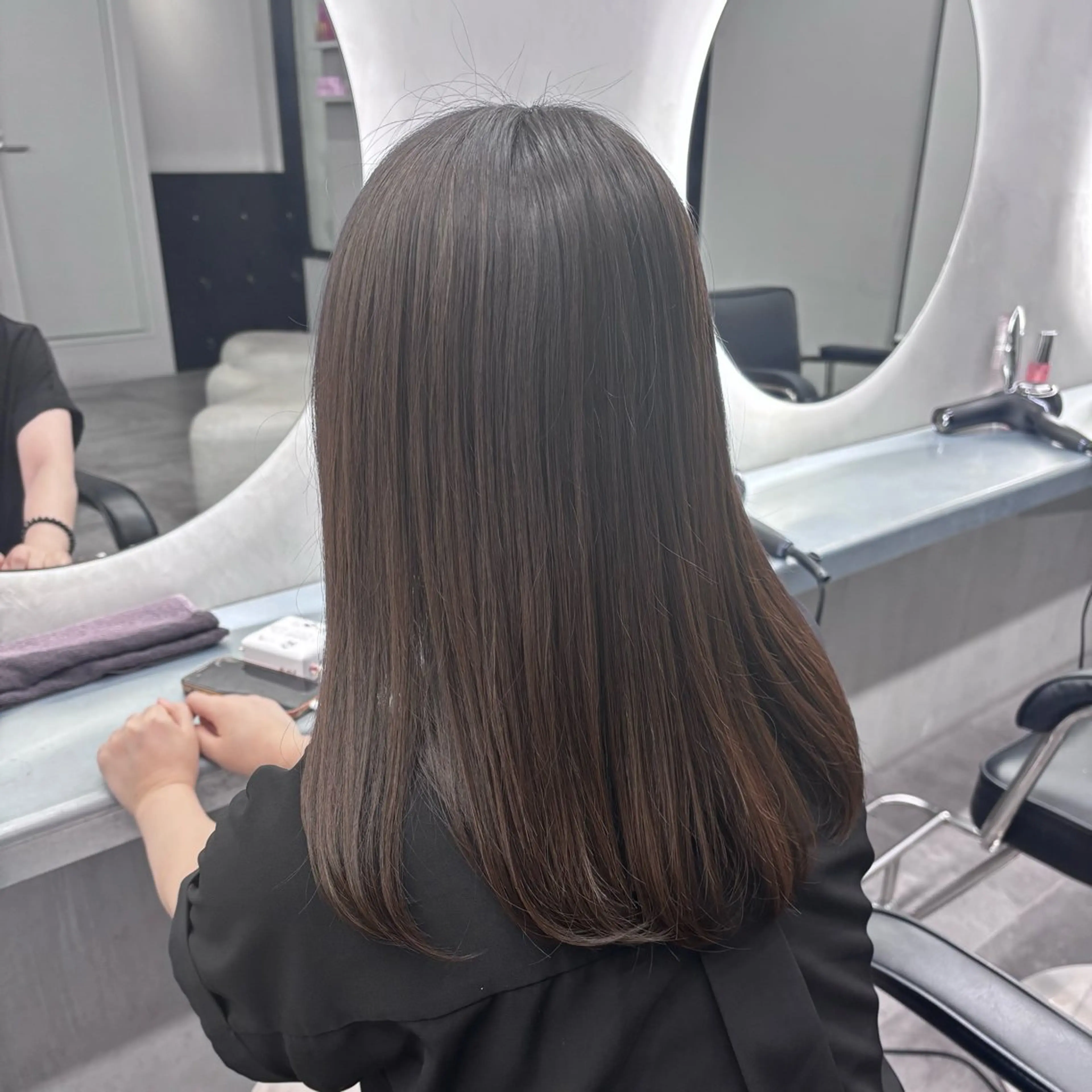 カラー グレージュ 透明感/グレージュ/ ベージュ/るな🪽のヘアスタイル