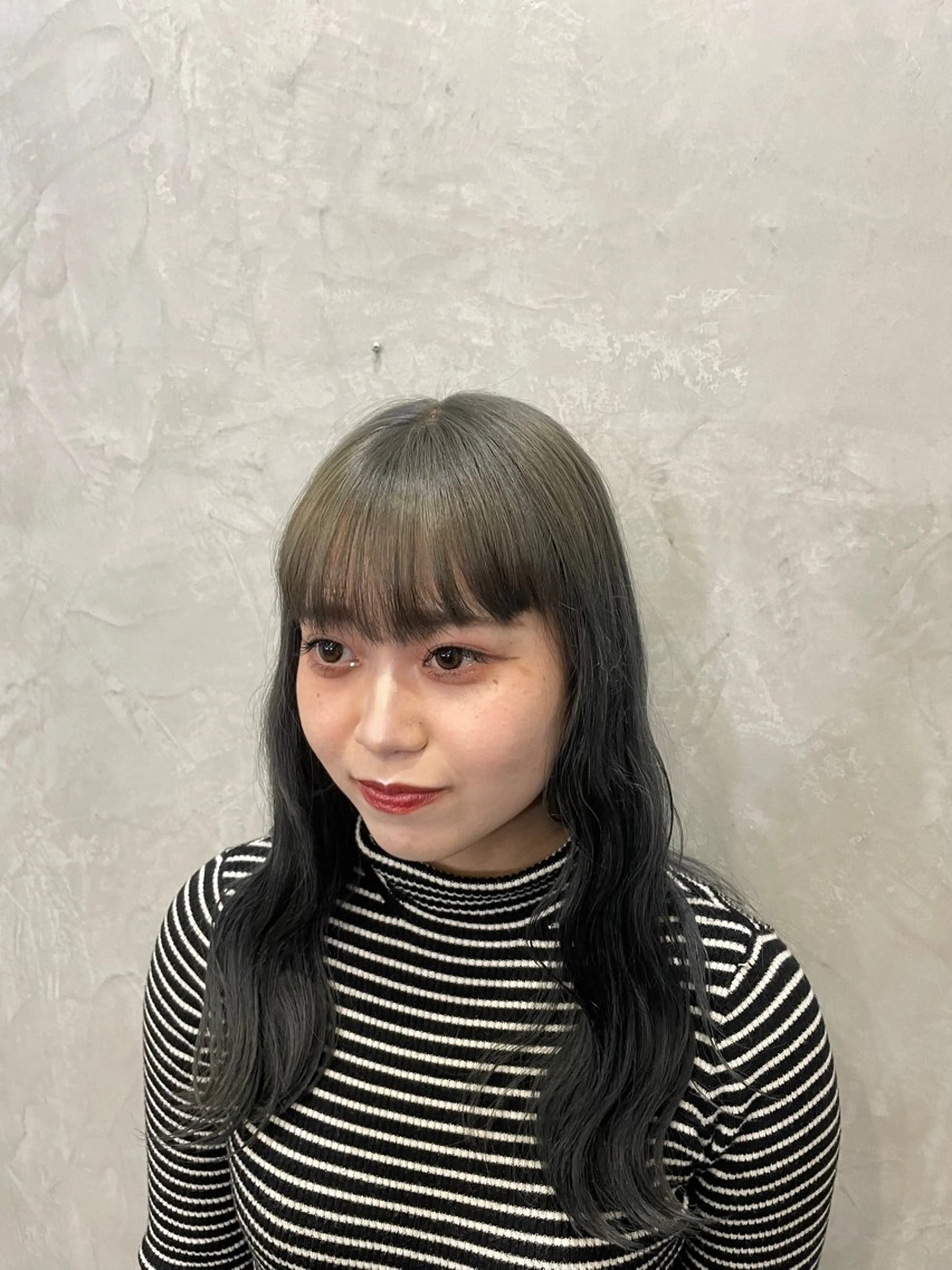 ロング カラー ベージュカラー トリートメント MaisonHALU さくらのヘアスタイル