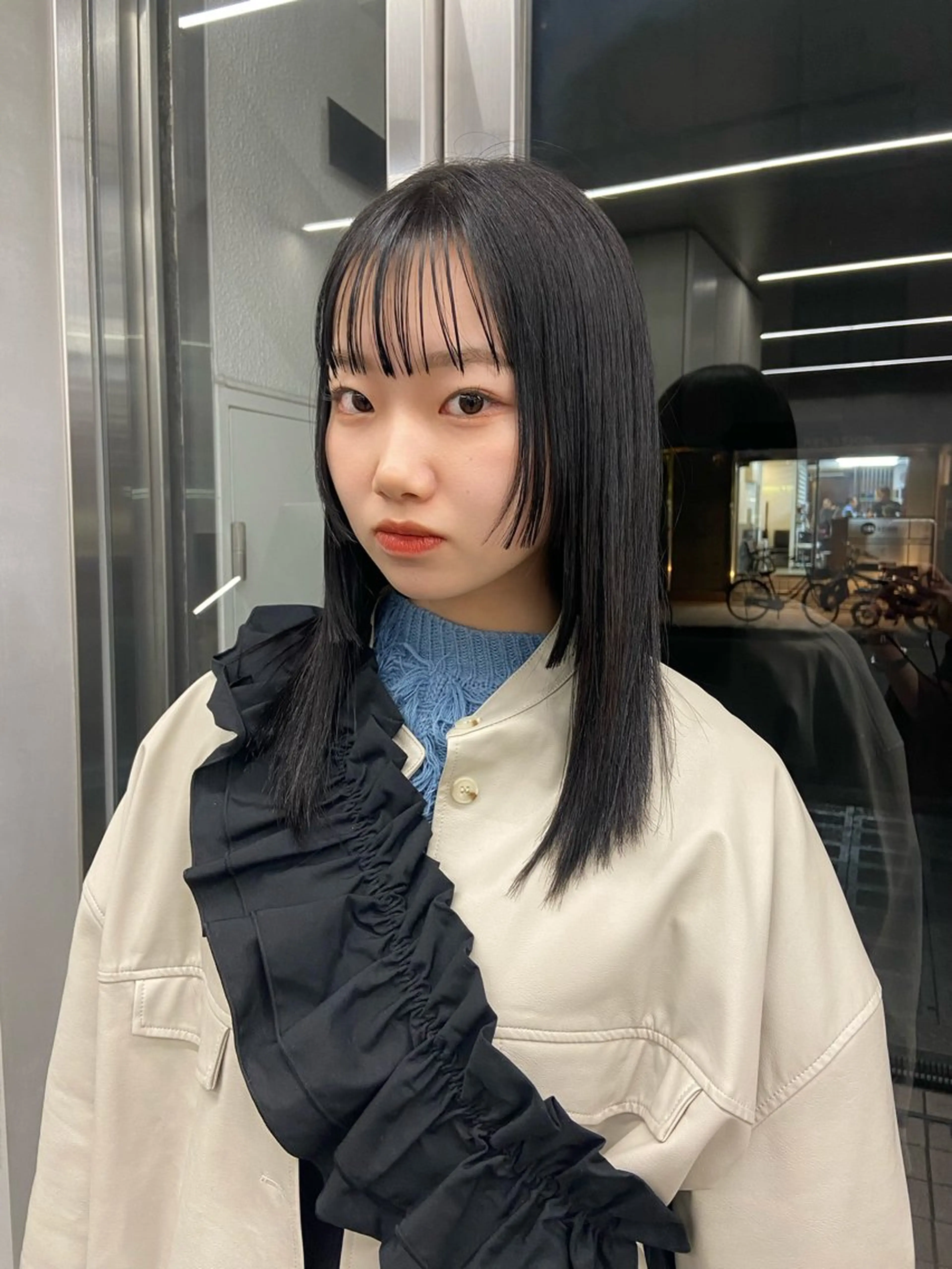 セミロング カラー ヘアカラー トリートメント yuna/ボブカット /ハイトーンカラーのヘアスタイル