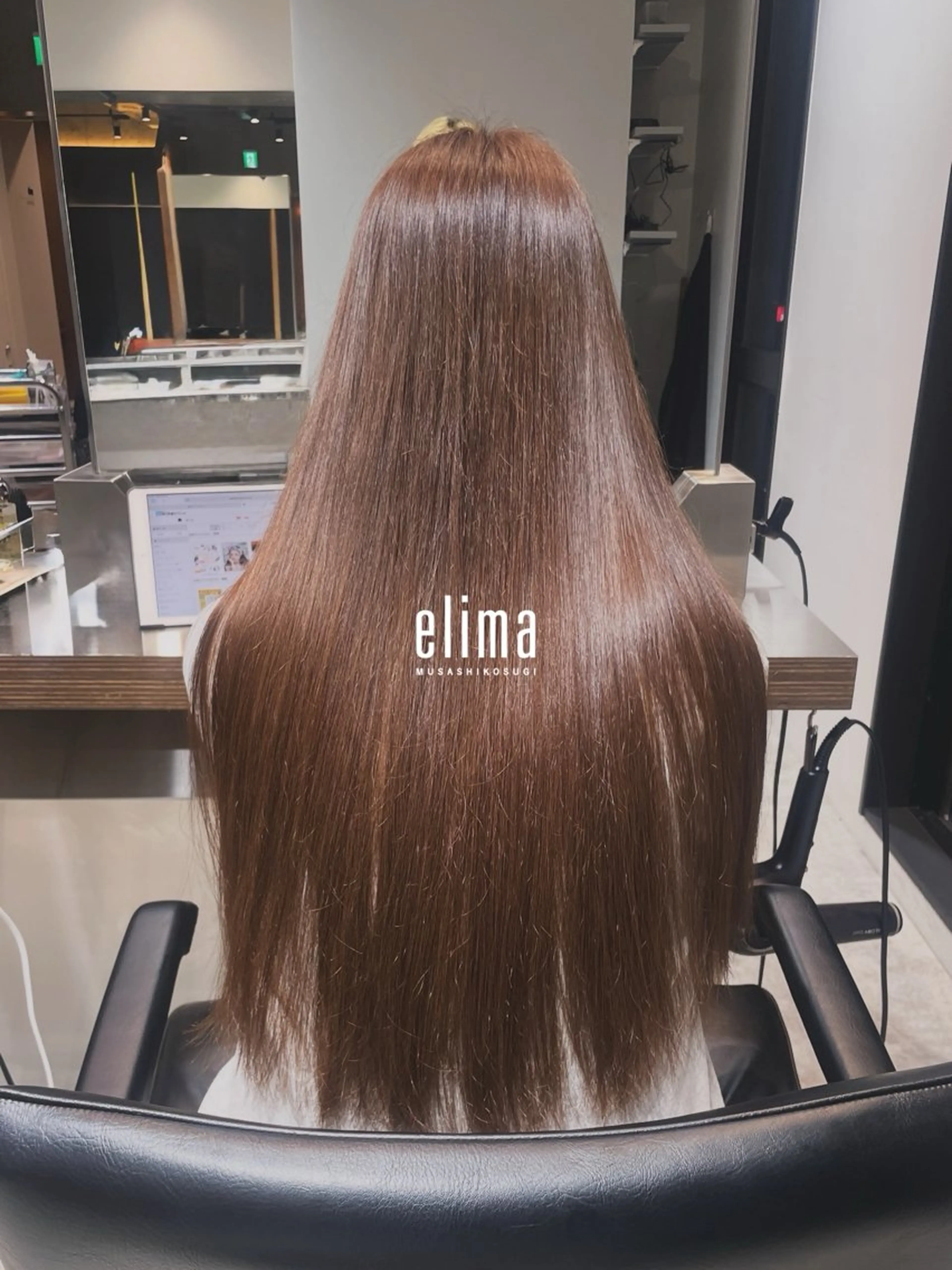 ロング カラー ヘアカラー トリートメント 髙橋碧 透明感カラー / fifthパーマのヘアスタイル