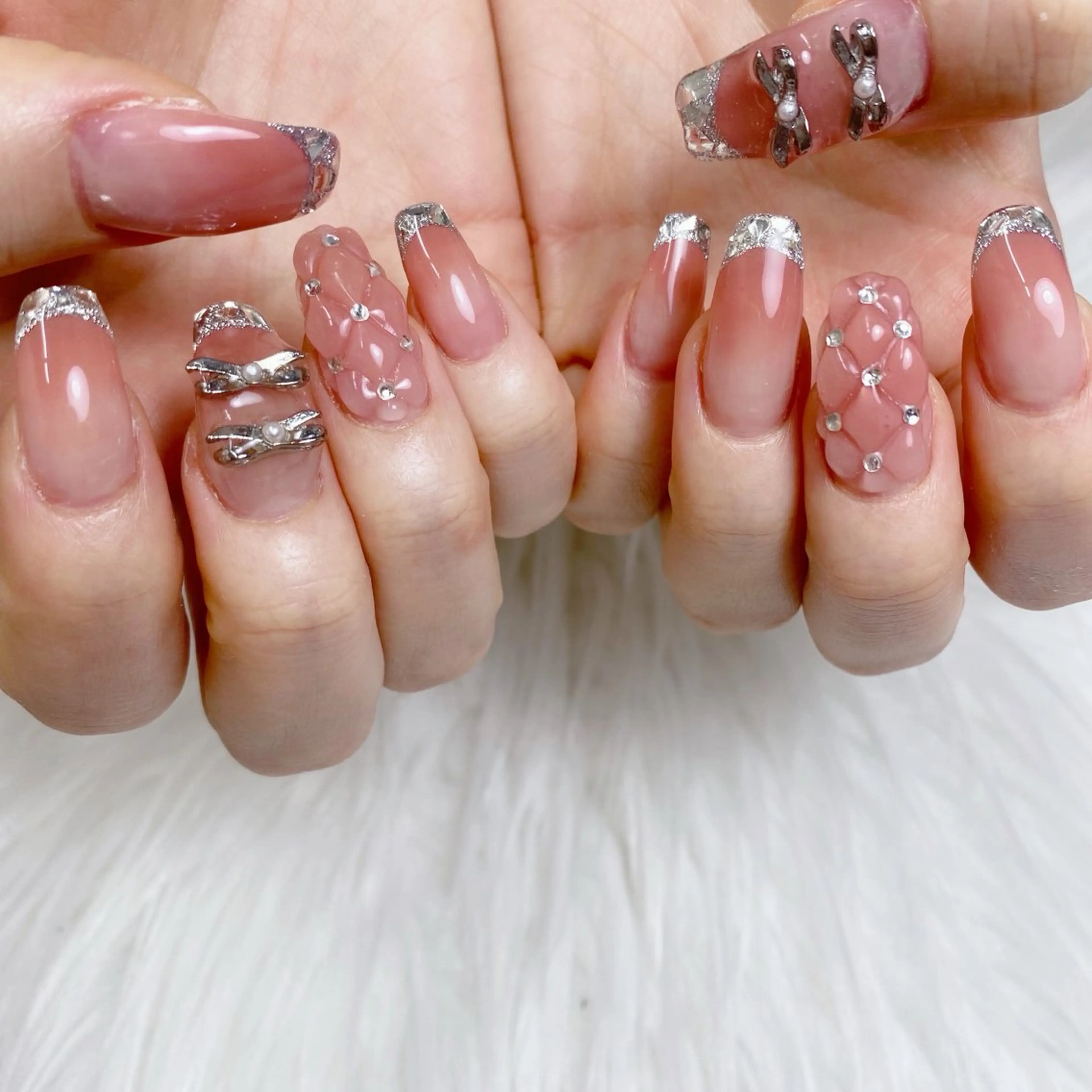 ネイル ハンドネイル フットネイル emma.nail kanakoのネイルデザイン