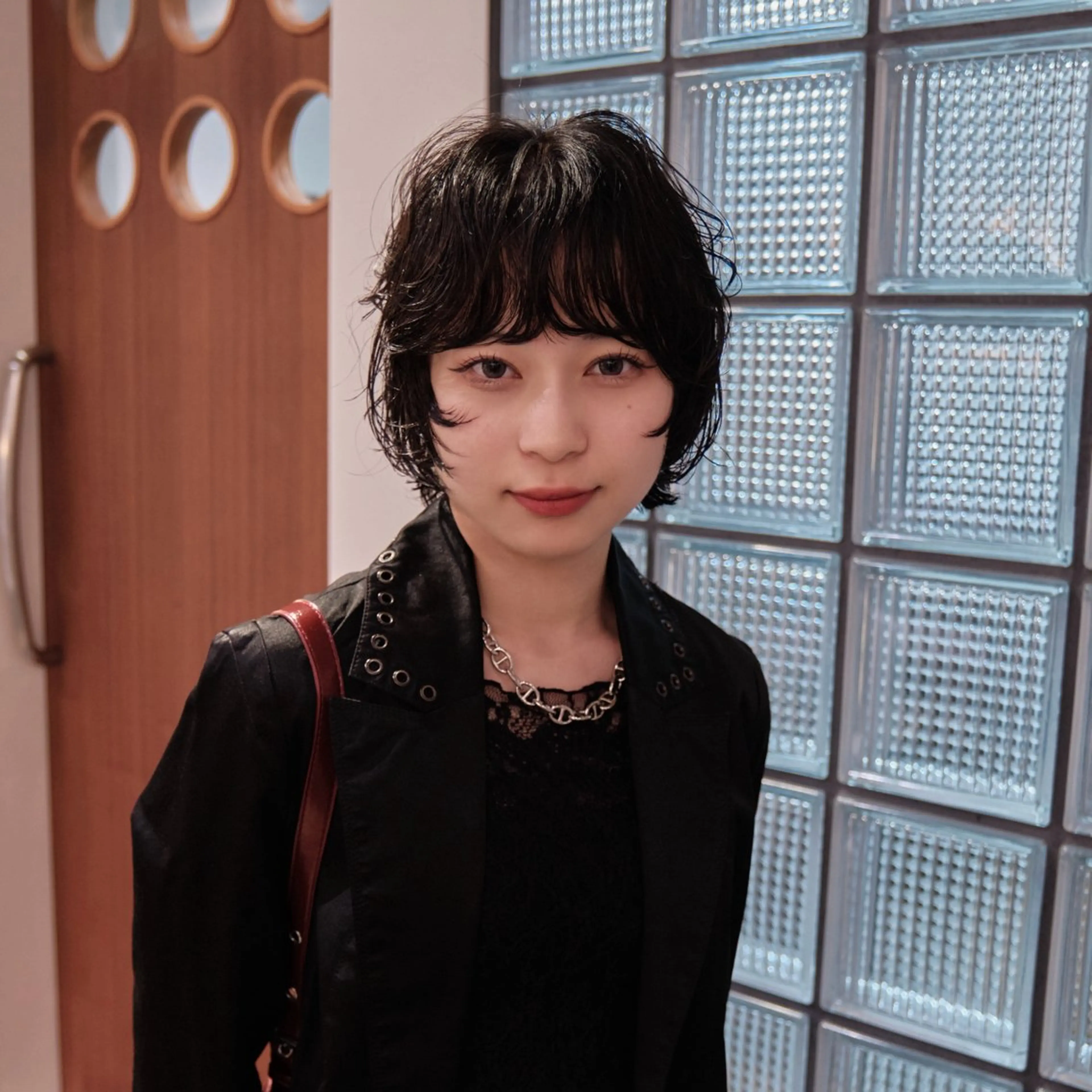 ショート パーマ ボブ ショートヘア ウルフカット カット パーマ トリートメント 東山 涼嘉のヘアスタイル