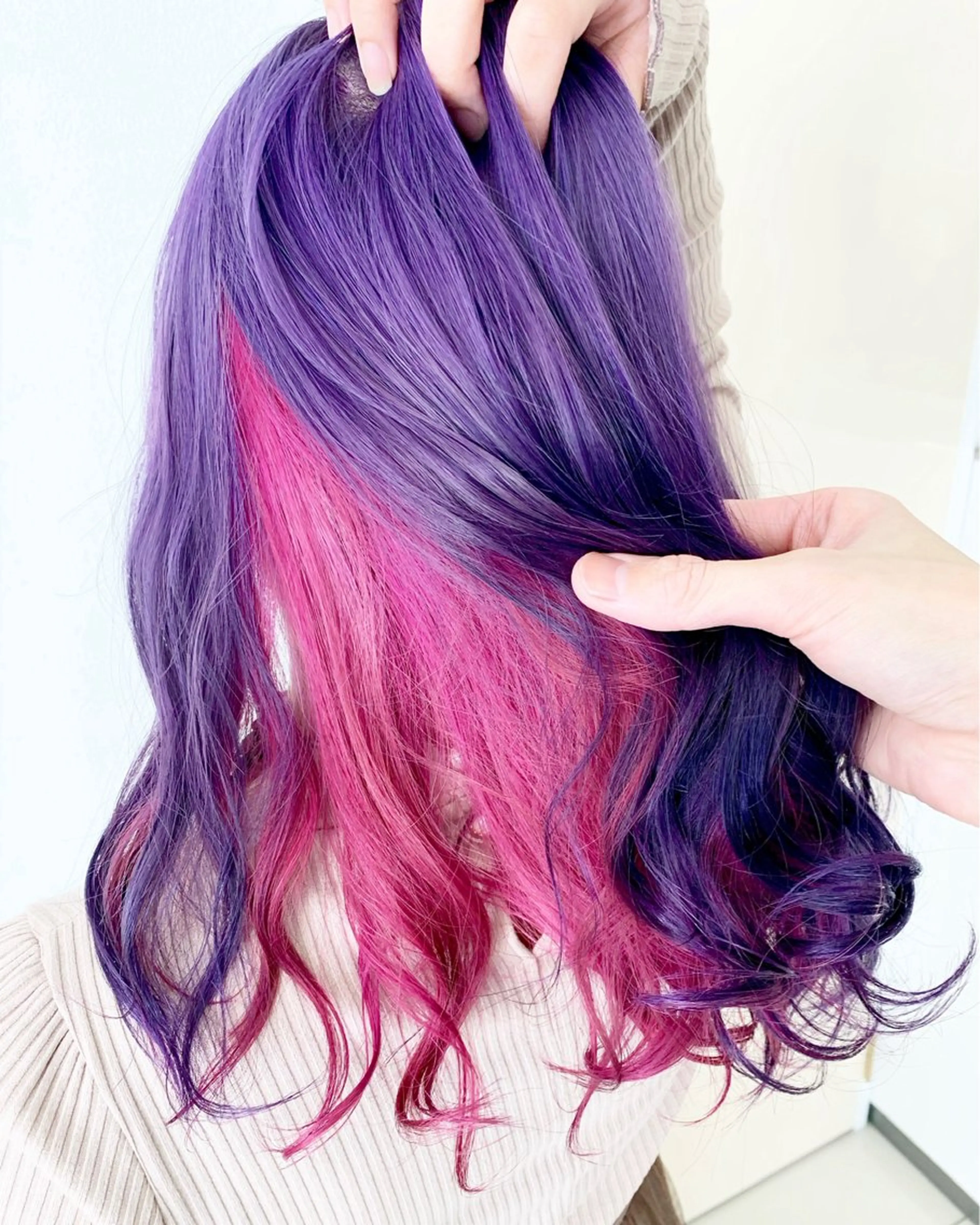 セミロング カラー ブリーチ ケアブリーチ ハイトーンカラー インナーカラー ピンクカラー ヘアカラー トリートメント ROOM304所属・Room 304のヘアスタイル