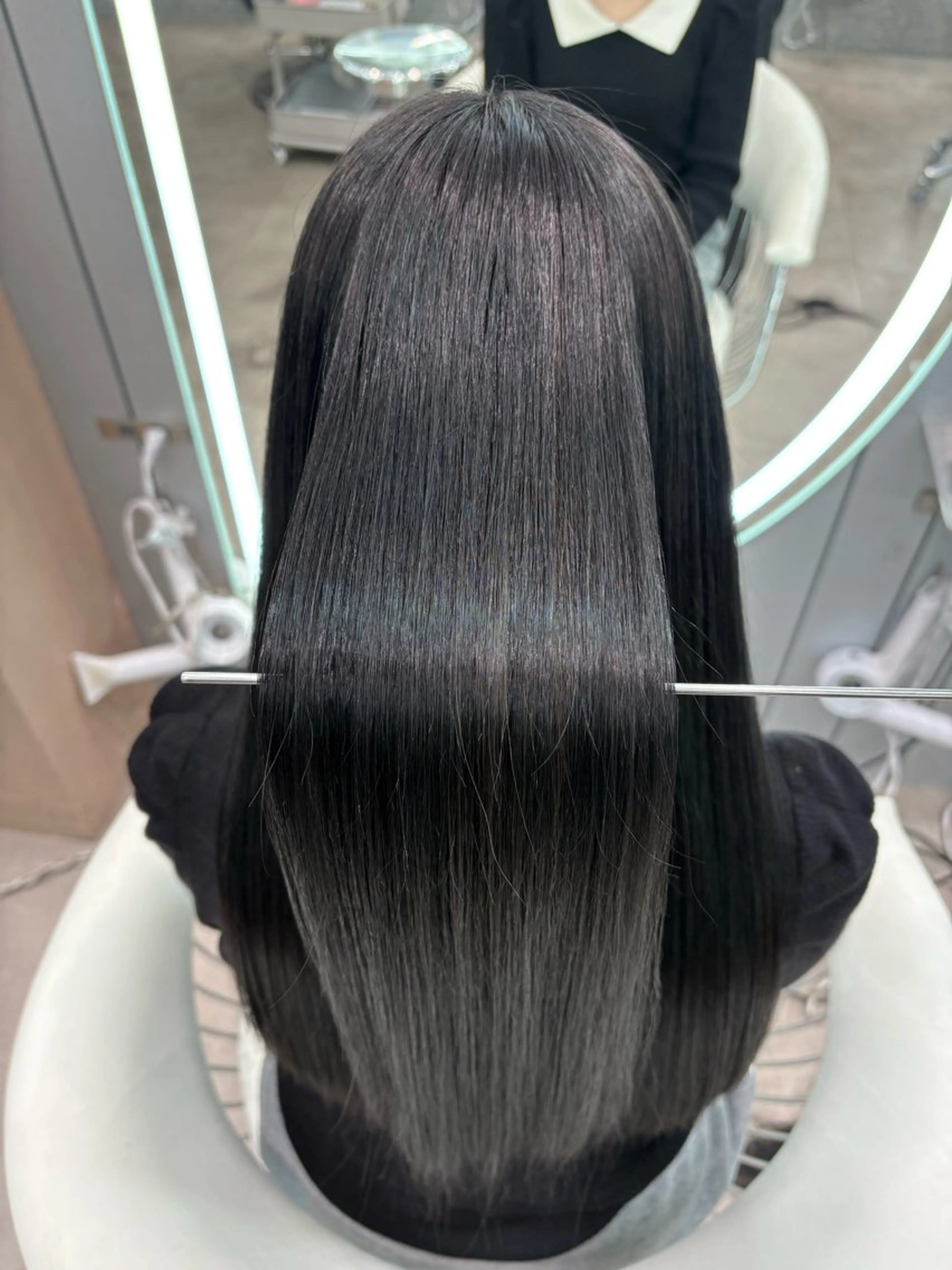 ロング カラー ヘアアレンジ ブリーチ 透明感カラー 顔まわりレイヤー 顔周りカット ハッシュカット カット 縮毛矯正 トリートメント ヘアセット 大宮‎🩵縮毛矯正 レイヤー　佐藤和のヘアスタイル