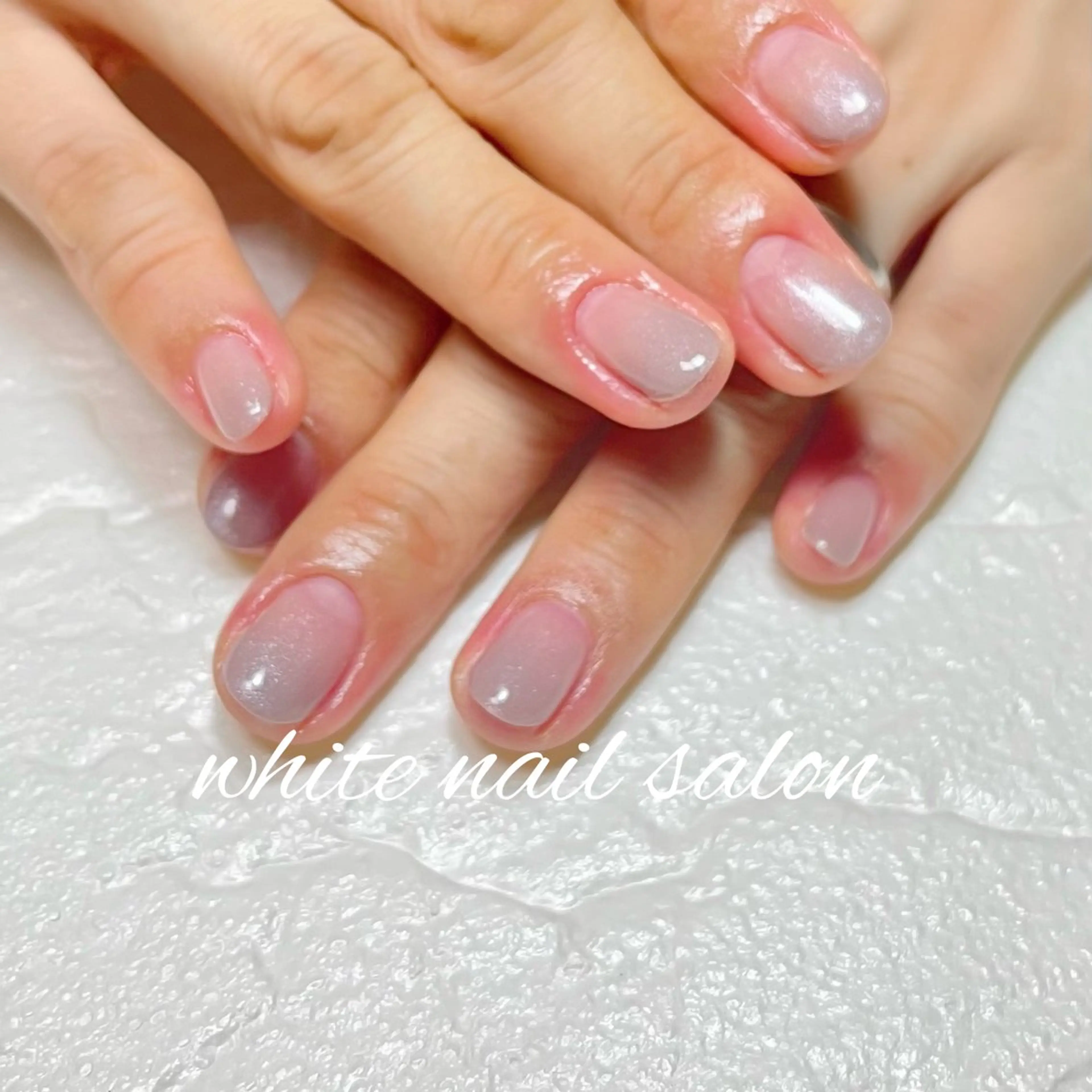 ネイル ラメ(グリッター) シンプルネイル white nail salonのネイルデザイン
