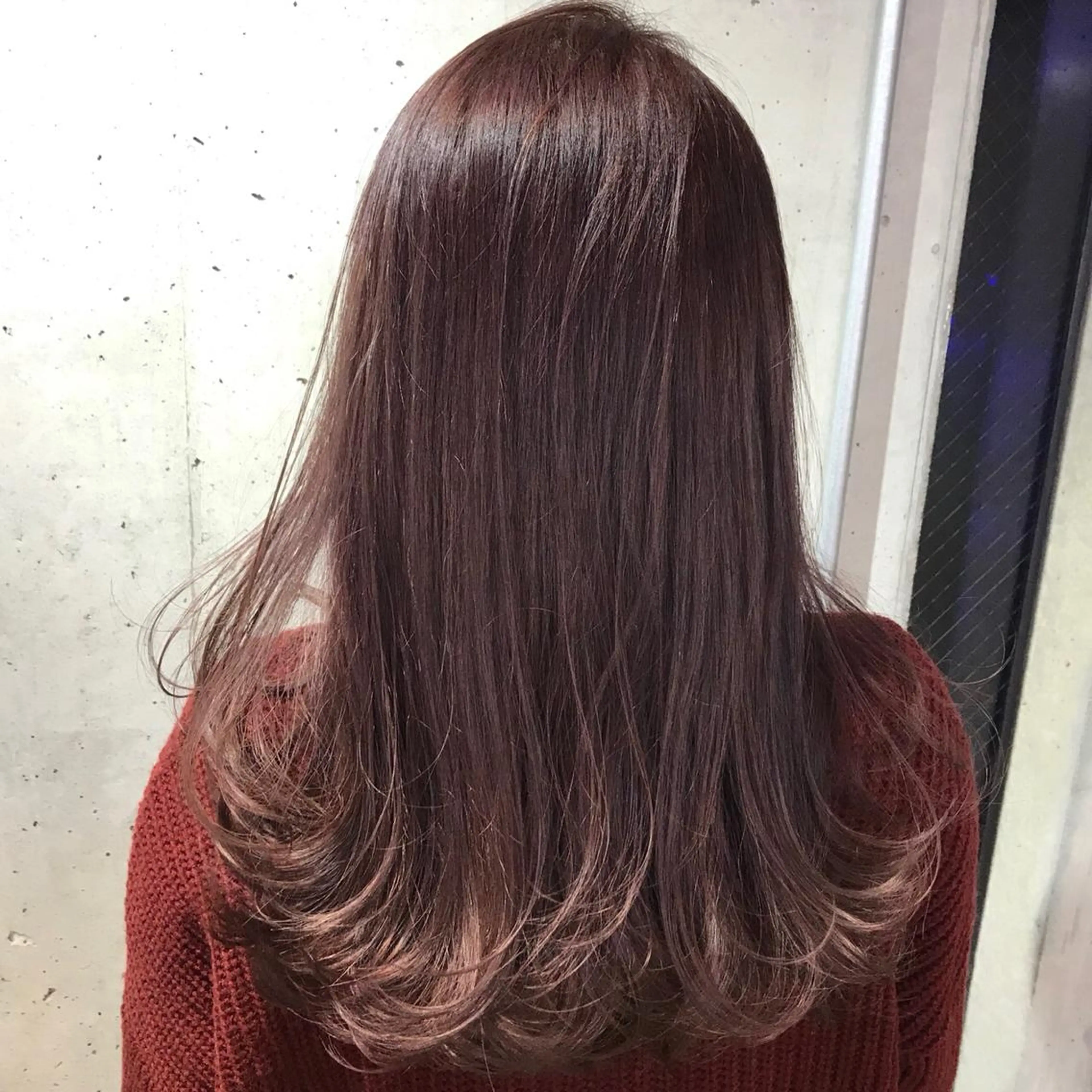 セミロング カラー ブリーチ ピンクカラー ピンクパープル パープルカラー 外国人風カラー 韓国レイヤーカット 🧸ベージュカラーのヘアスタイル